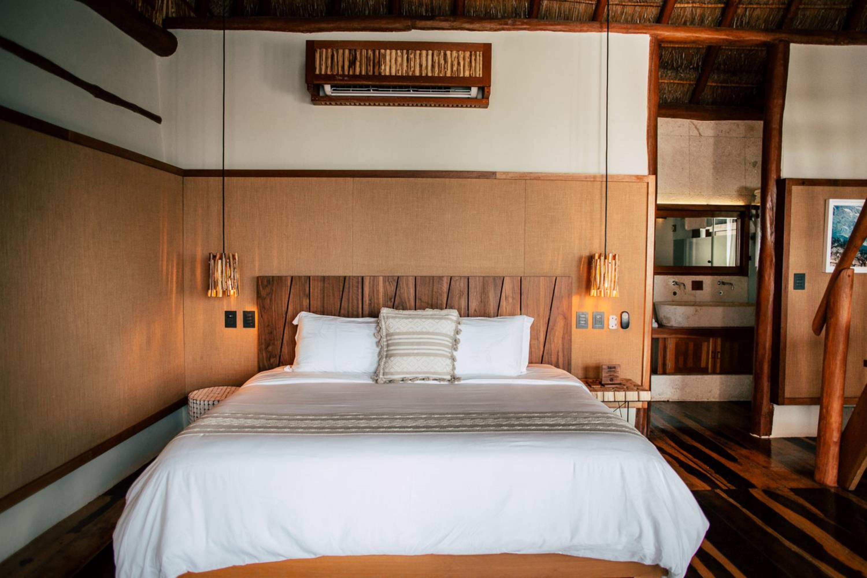 Junior Suite with Sea View - Photo 6