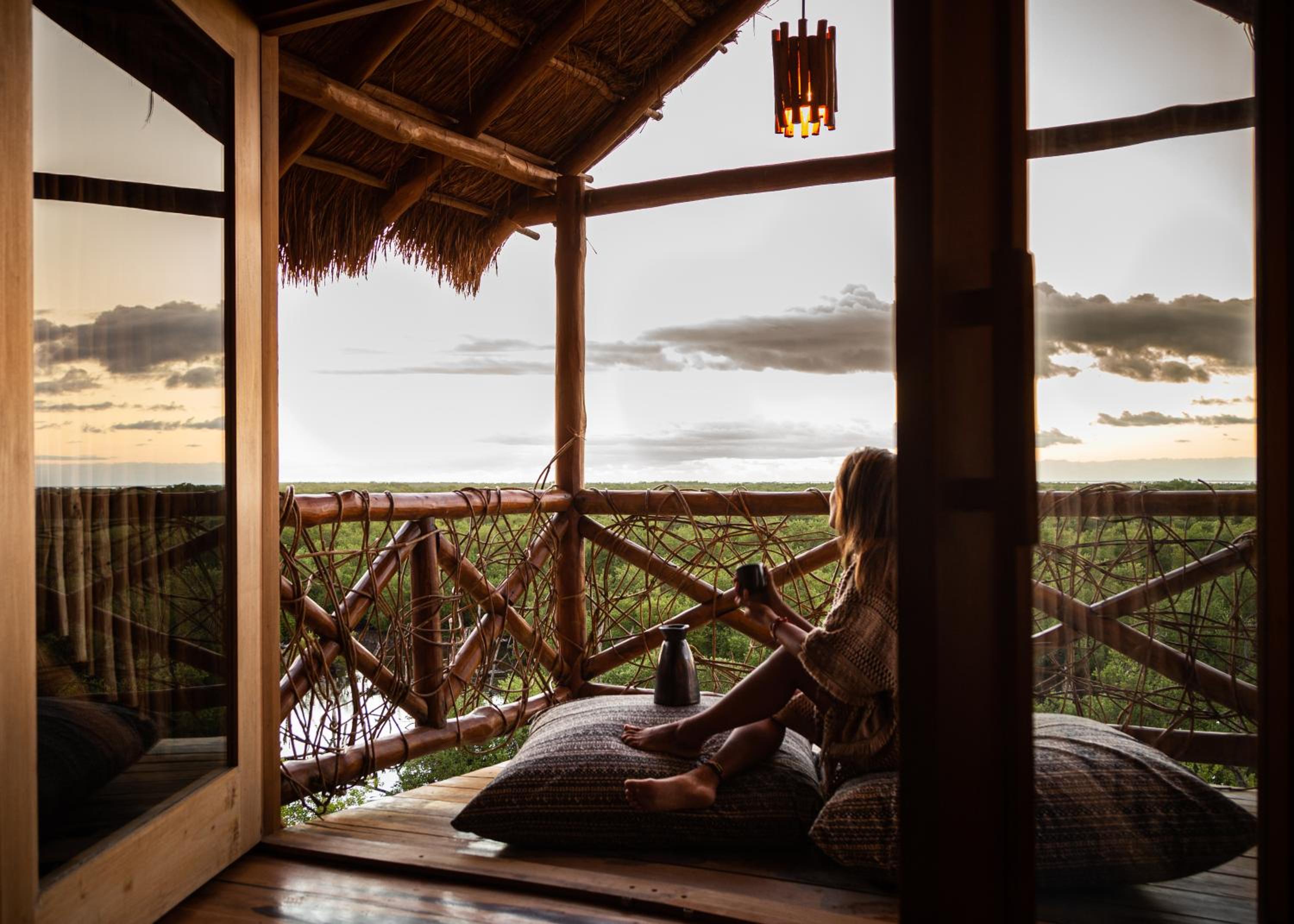Suite with Balcony - Photo 7