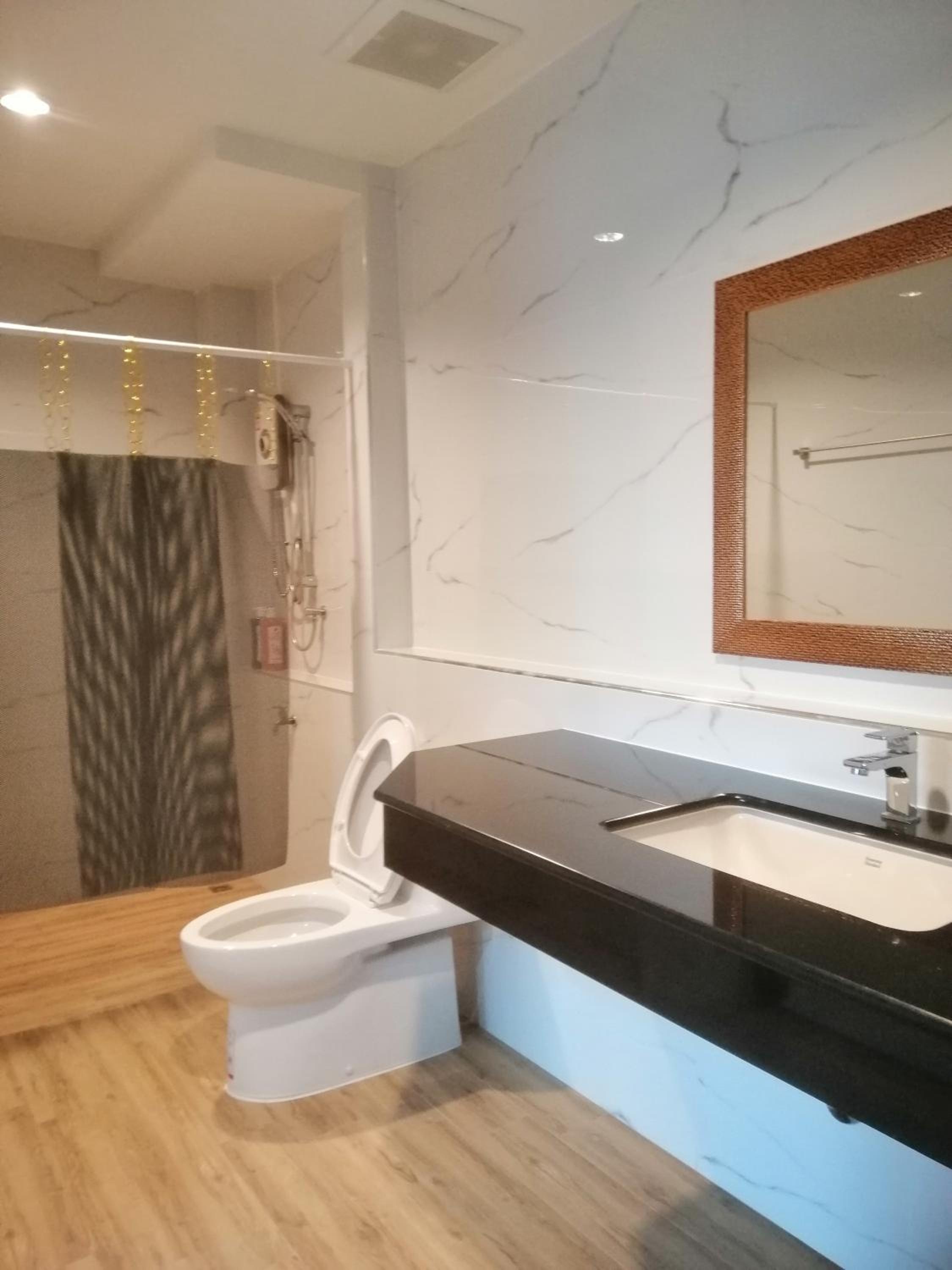 Standard Double or Twin Room - Photo 3
