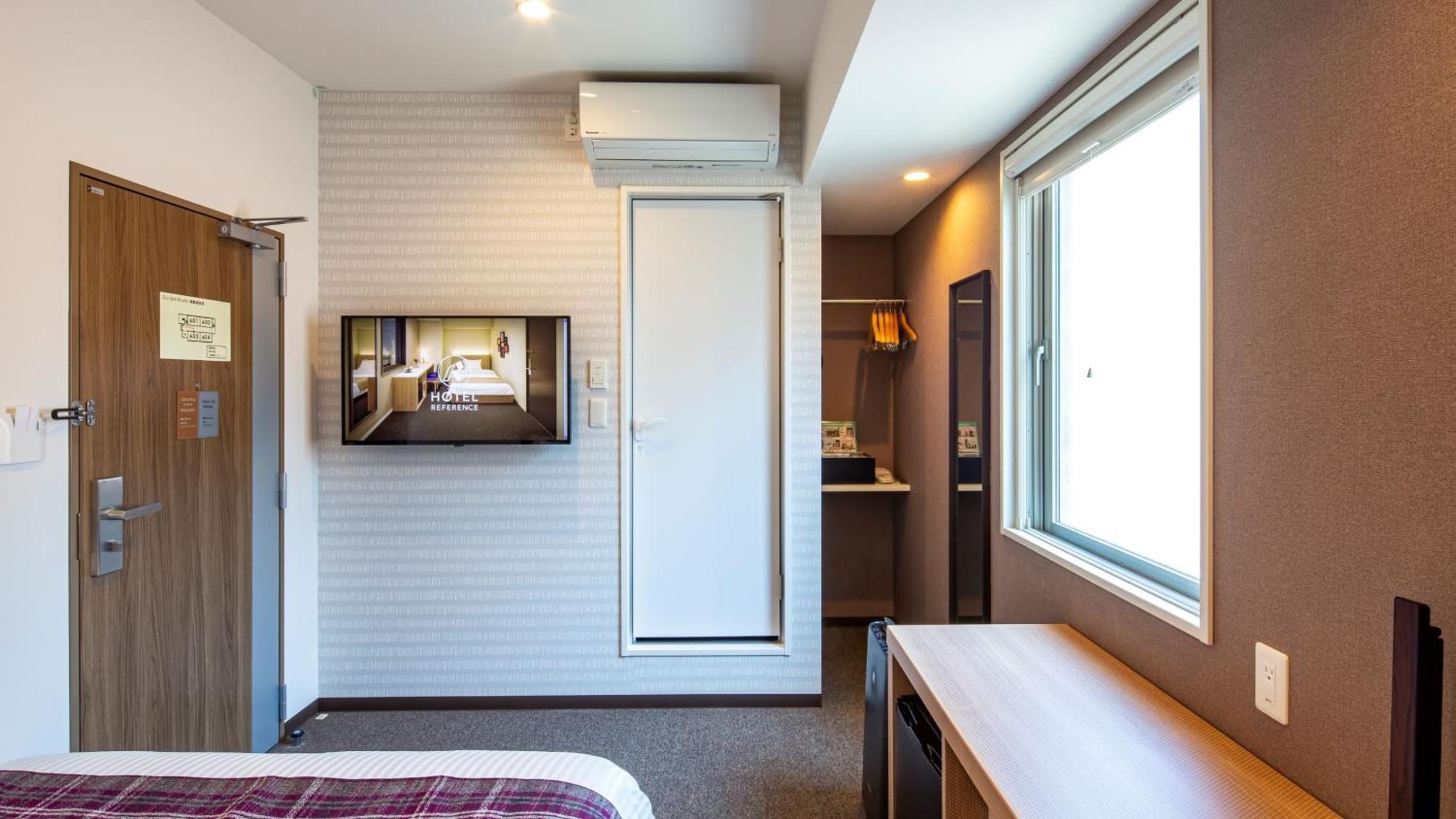 Double Room - Photo 7