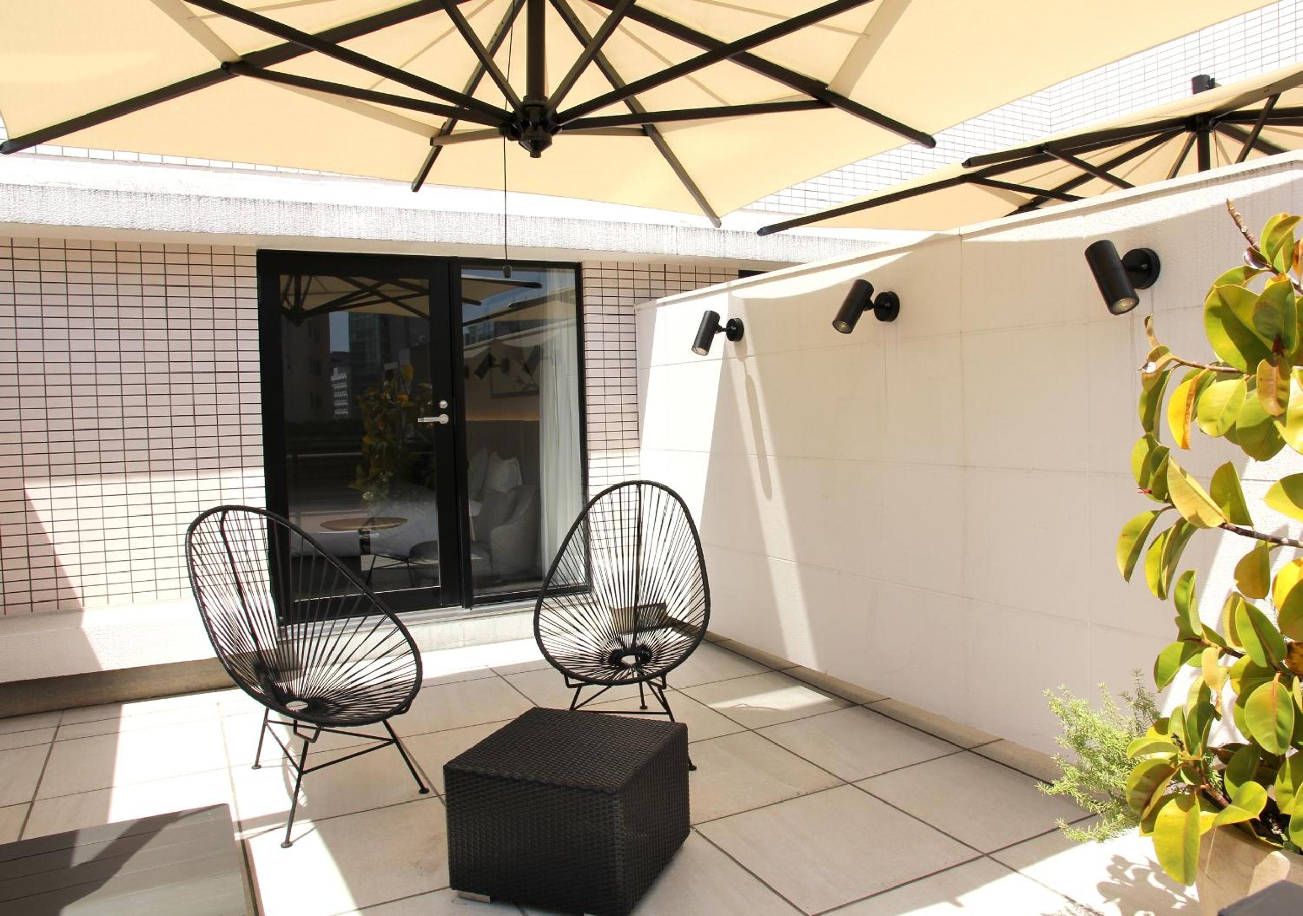 Twin Room with Balcony - Non-Smoking - Photo 29