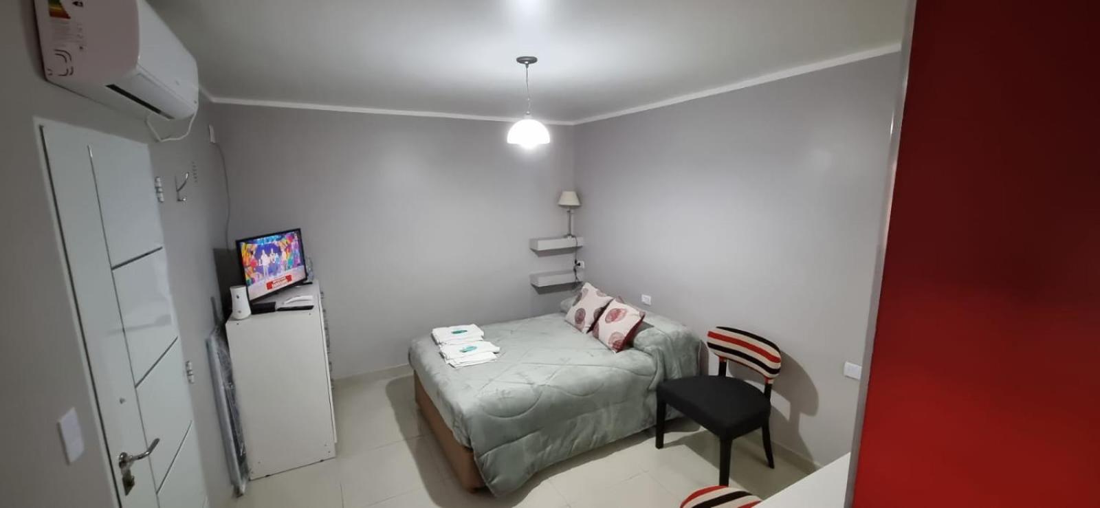 One-Bedroom Apartment photo 3