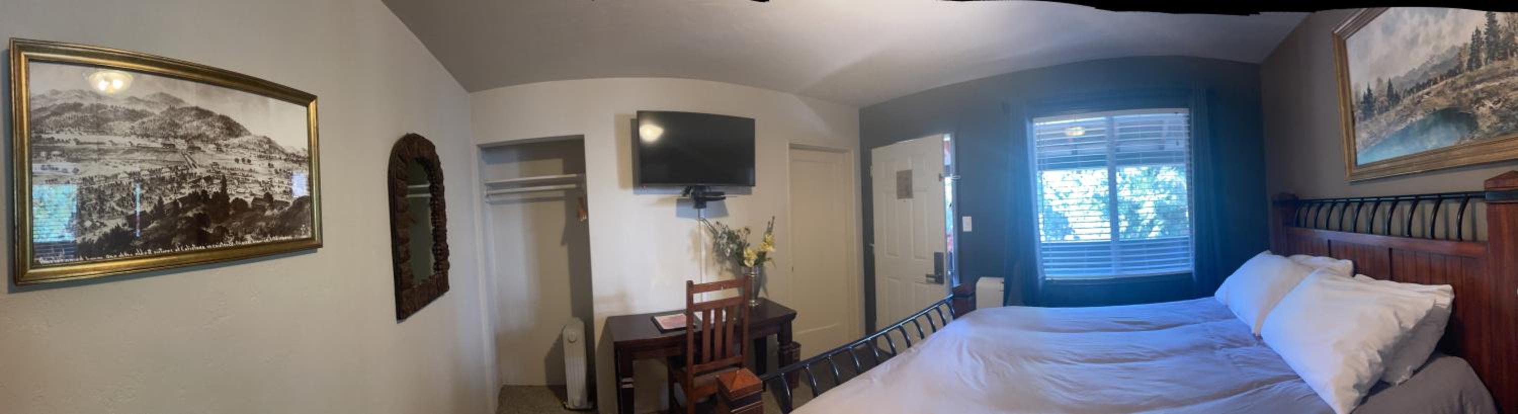 Queen Room