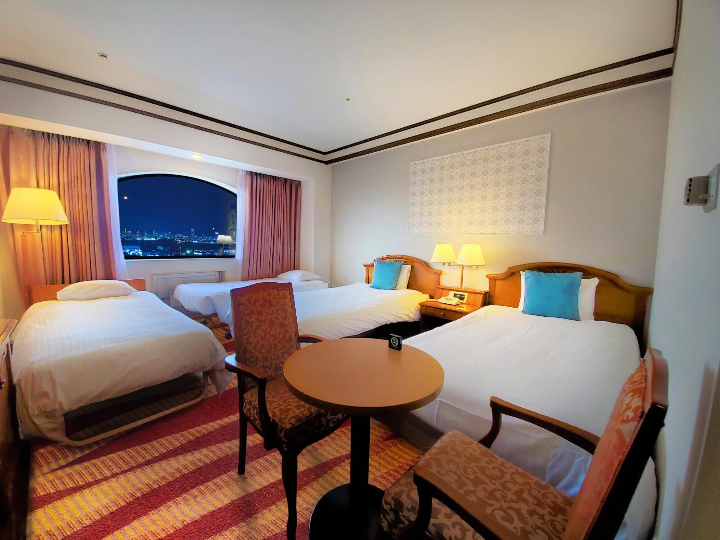 Standard Twin Room with Extra Bed (4 Adults) - Non-Smoking - Photo 2