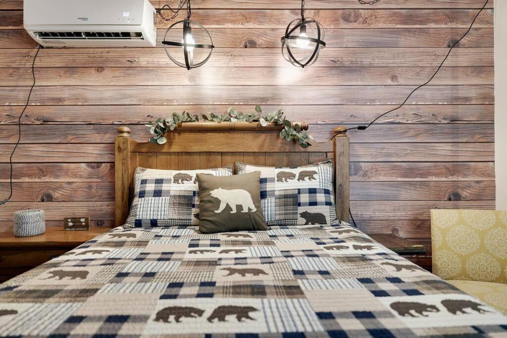 Three-Bedroom Chalet photo 3