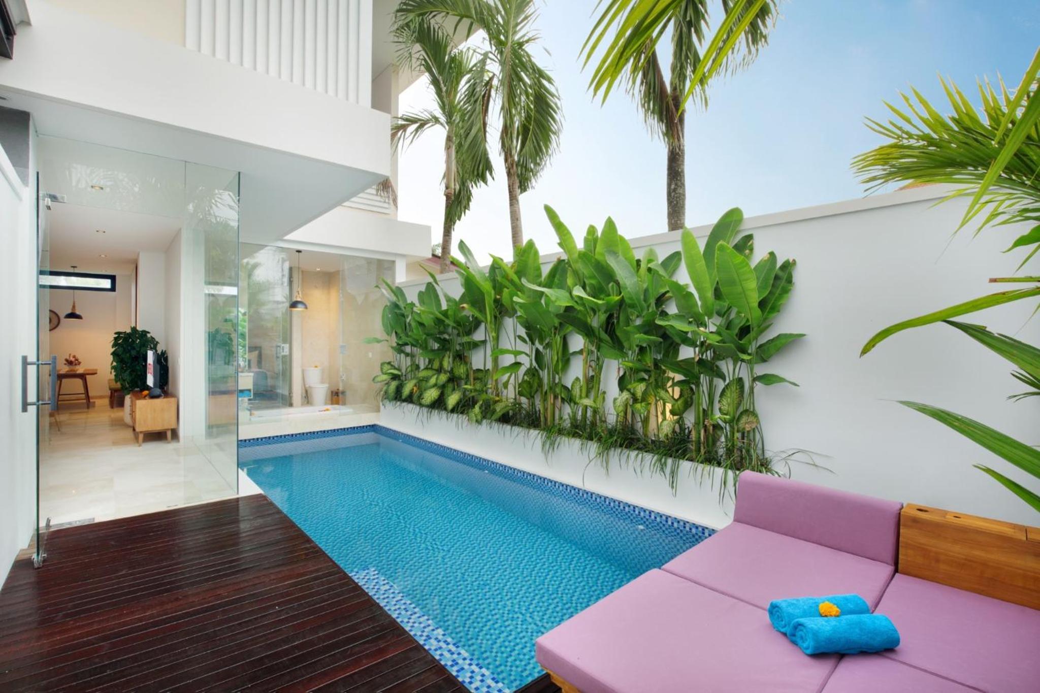 Three-Bedroom Villa with Private Pool - Photo 1