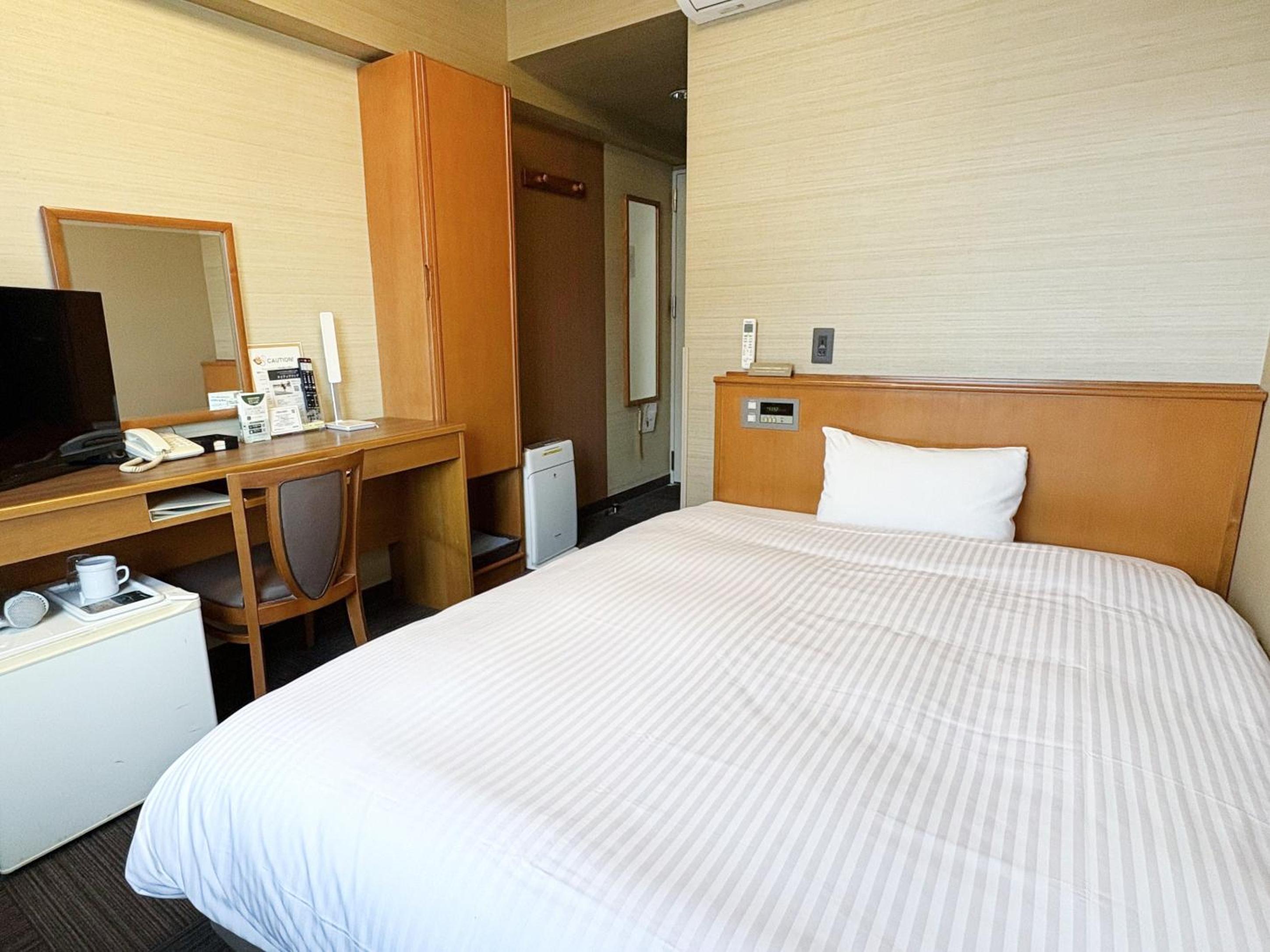 Single Room - Non-Smoking photo 1