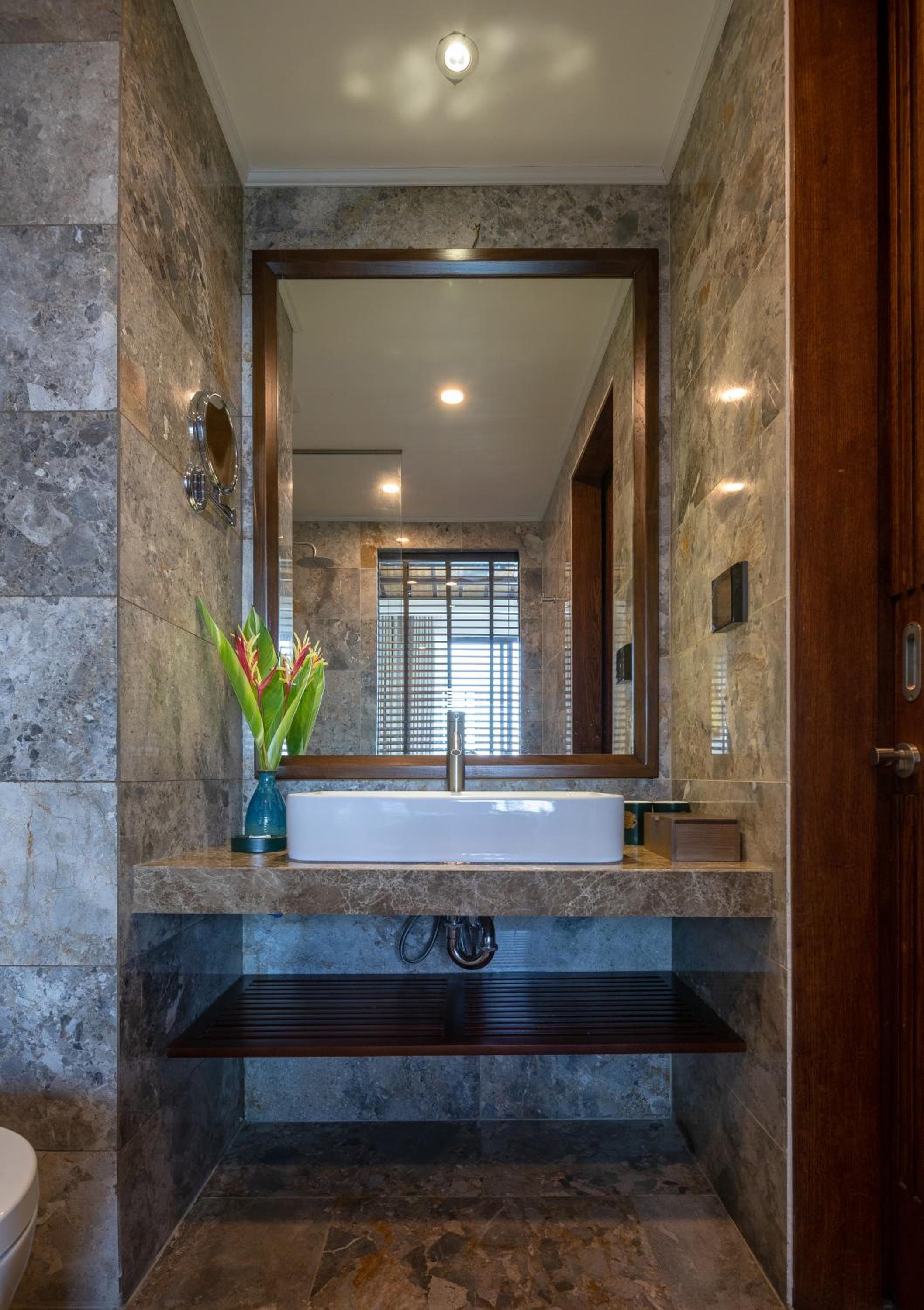 Deluxe Double With Balcony - Photo 5