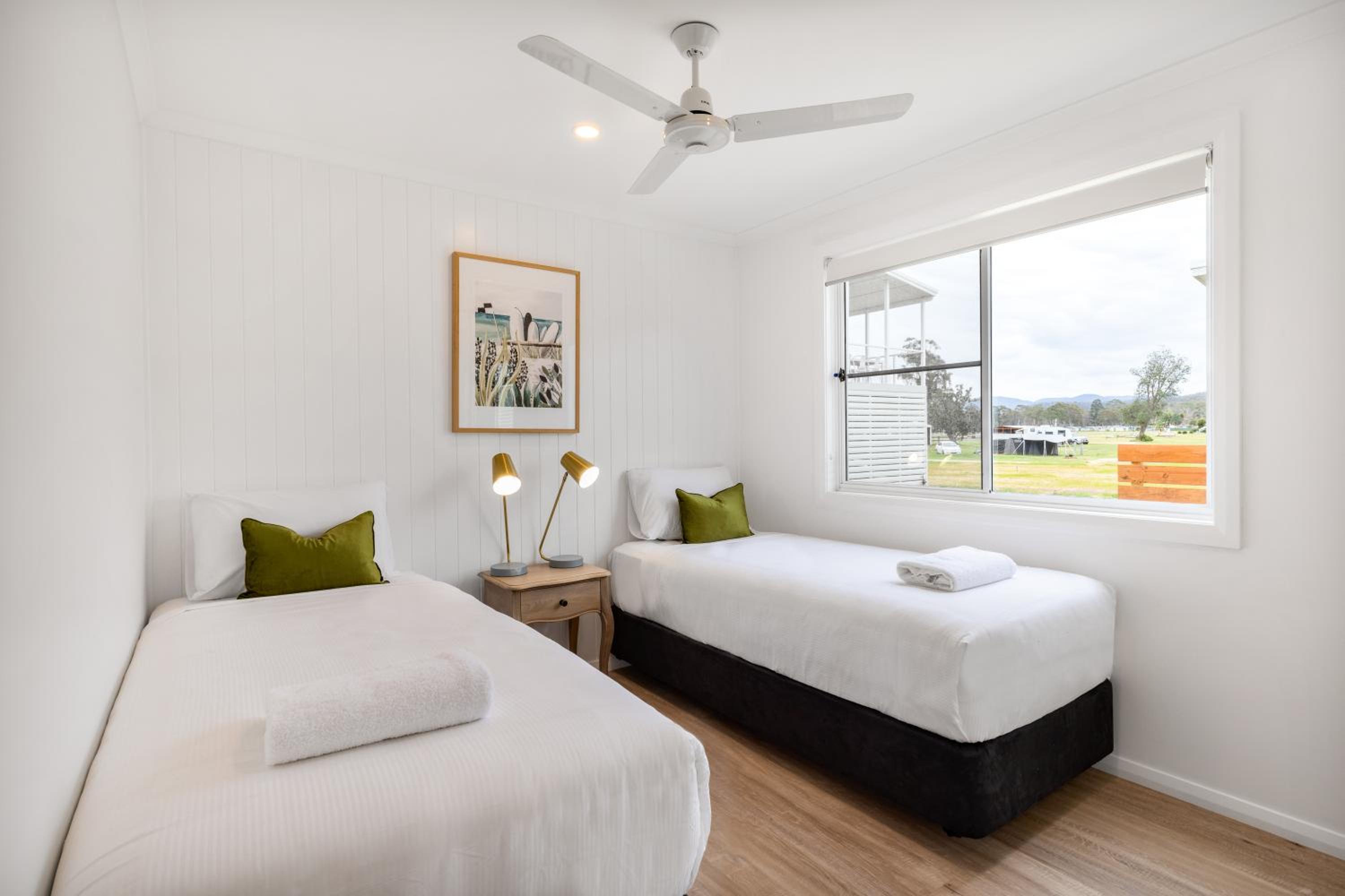 Three Bedroom Executive Villa (Pet Friendly) - Photo 11