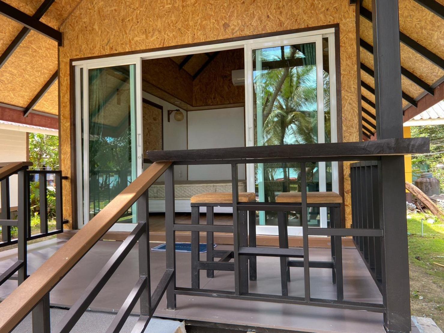 Bungalow with Sea View - Photo 20