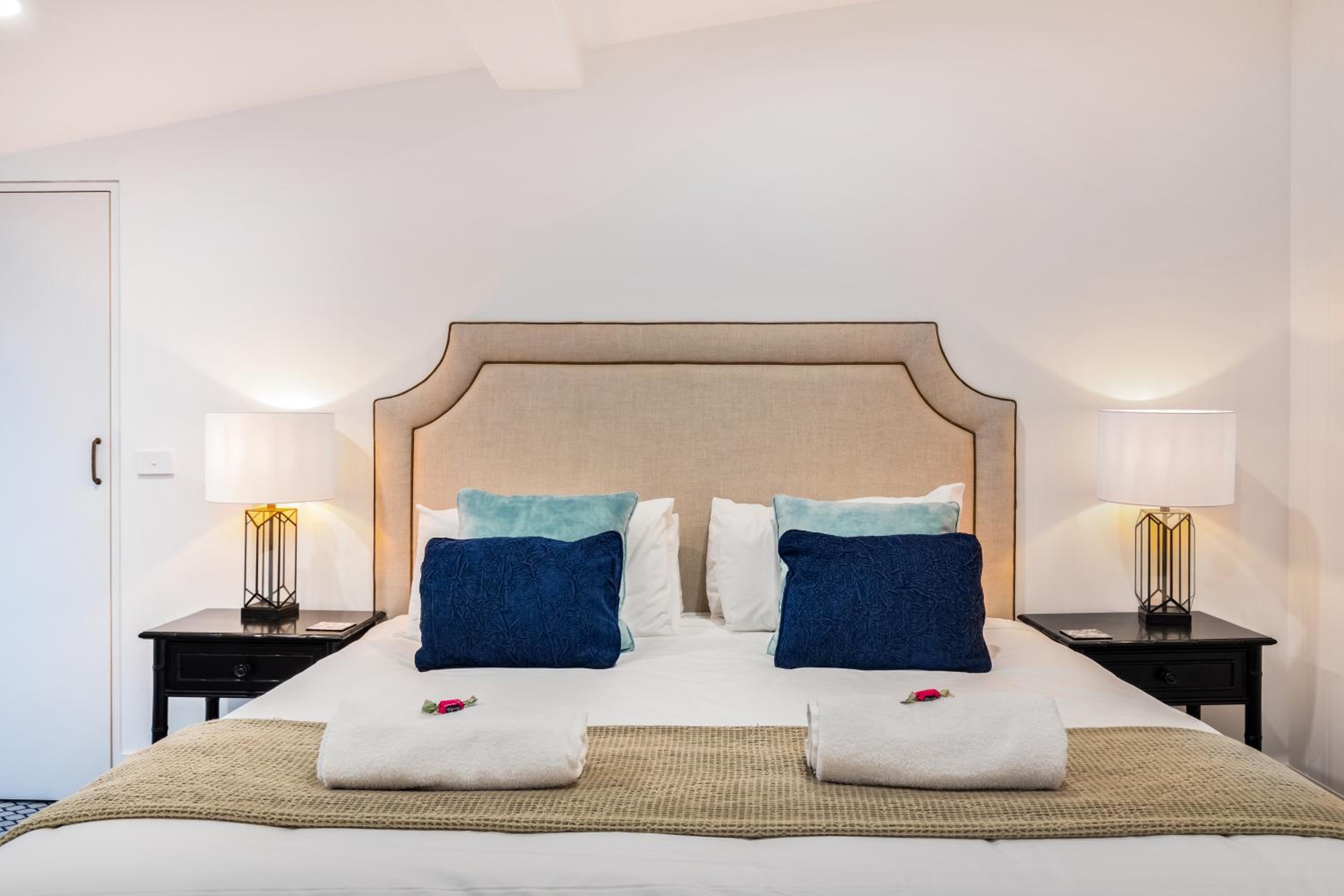 Two Bedroom Family Suite with Balcony Ocean View - Photo 5