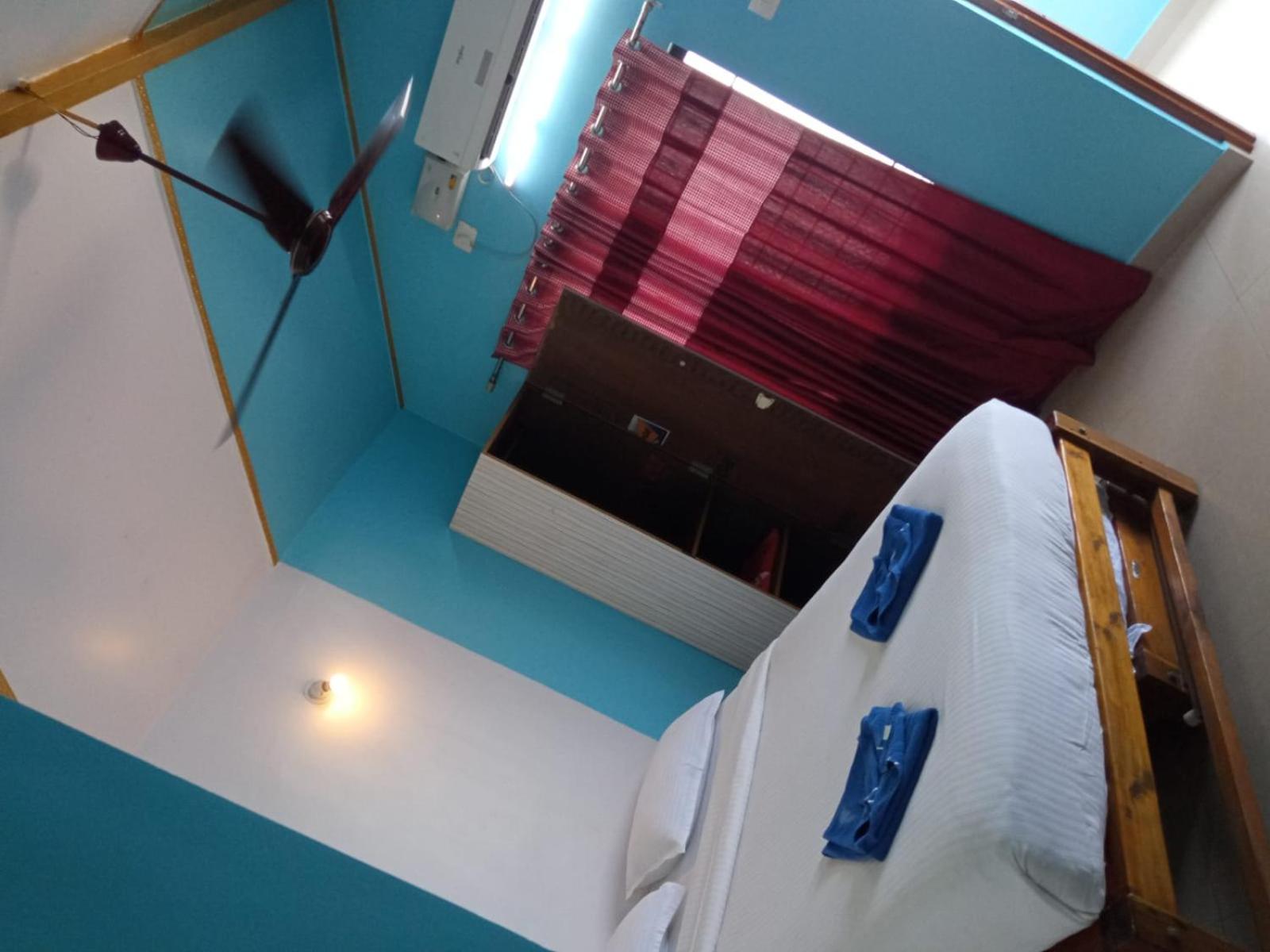 Double Room with Balcony and Sea View photo 1
