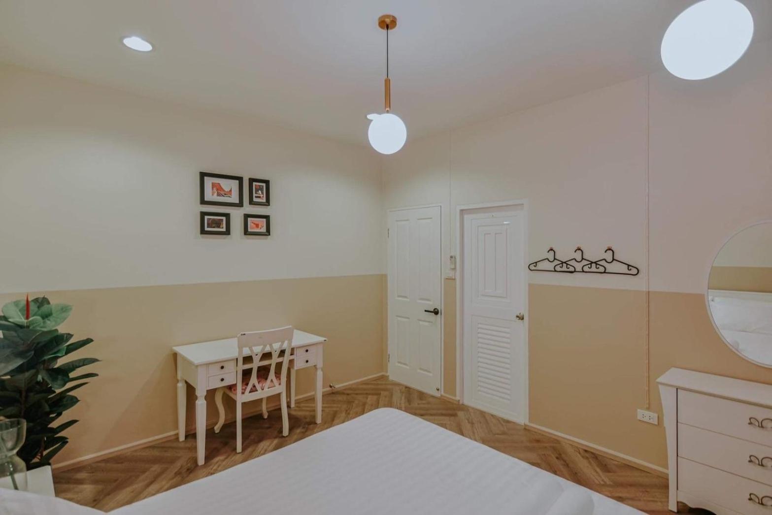 Three-Bedroom Villa - Photo 34