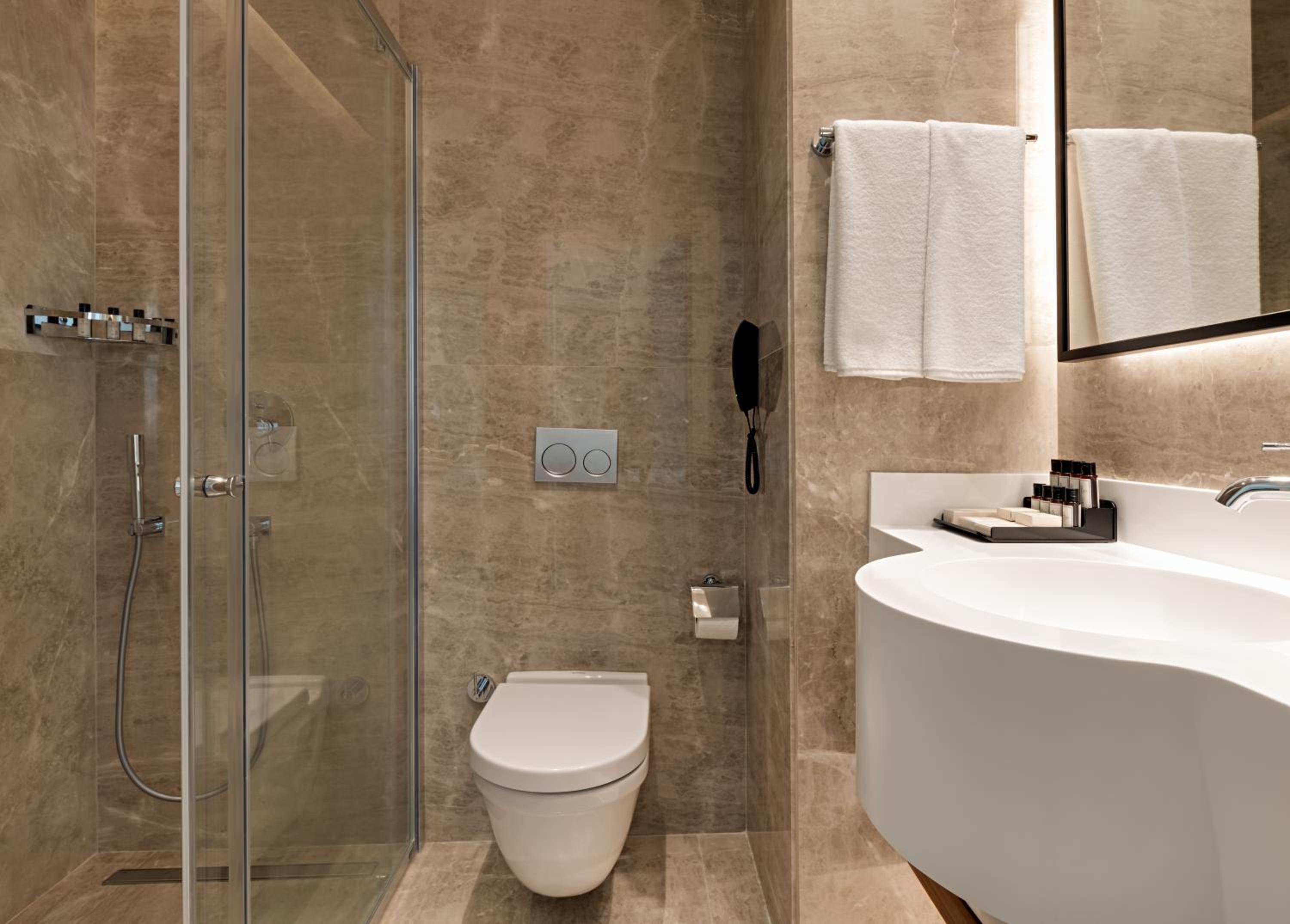 Two-Bedroom Suite photo 2