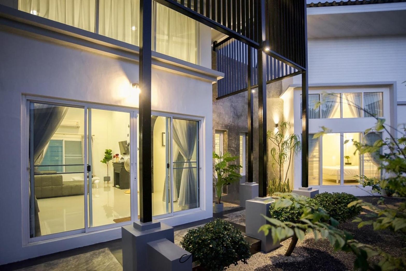 Three-Bedroom Villa - Photo 68