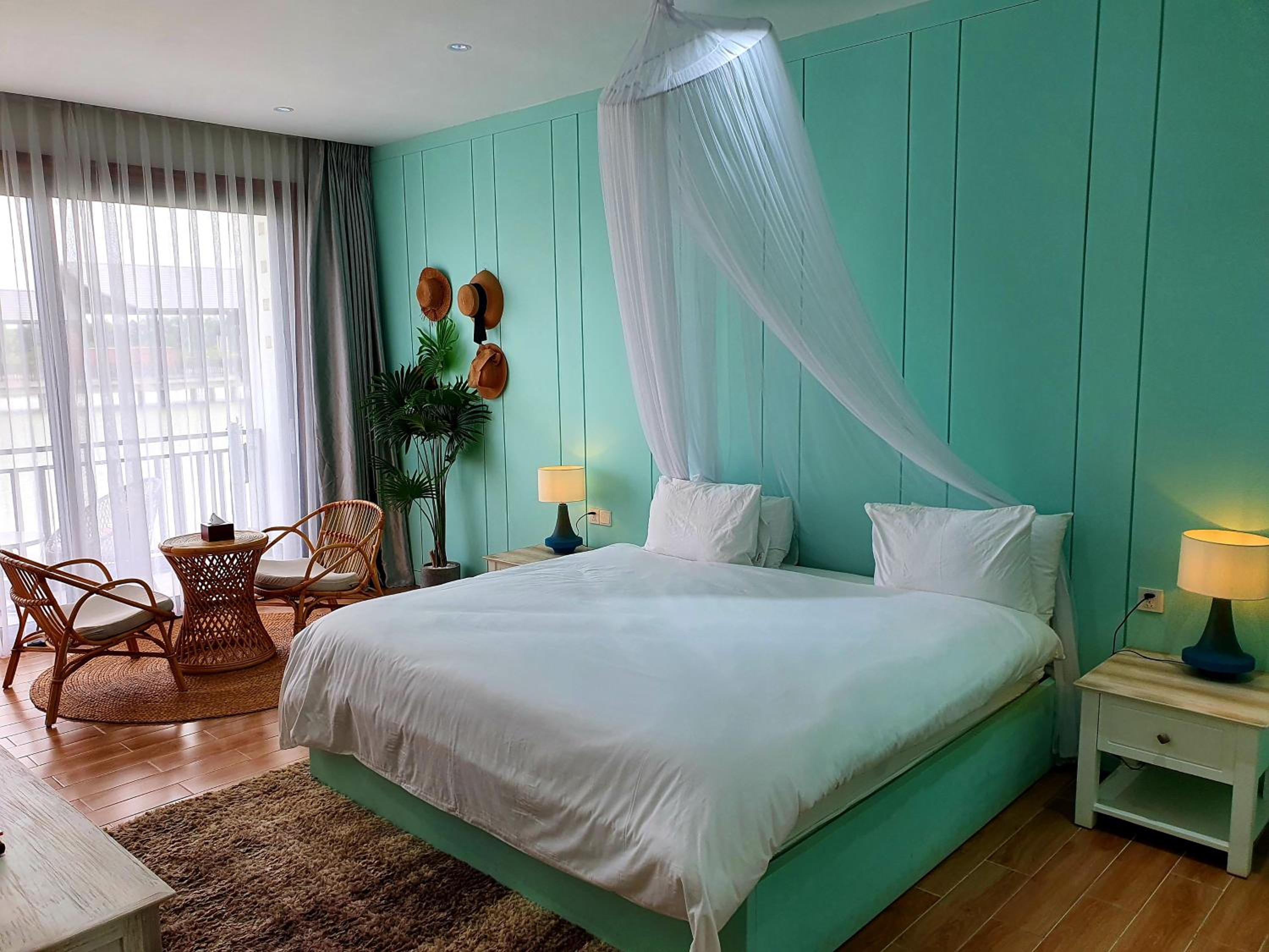 Deluxe Double Room with Balcony