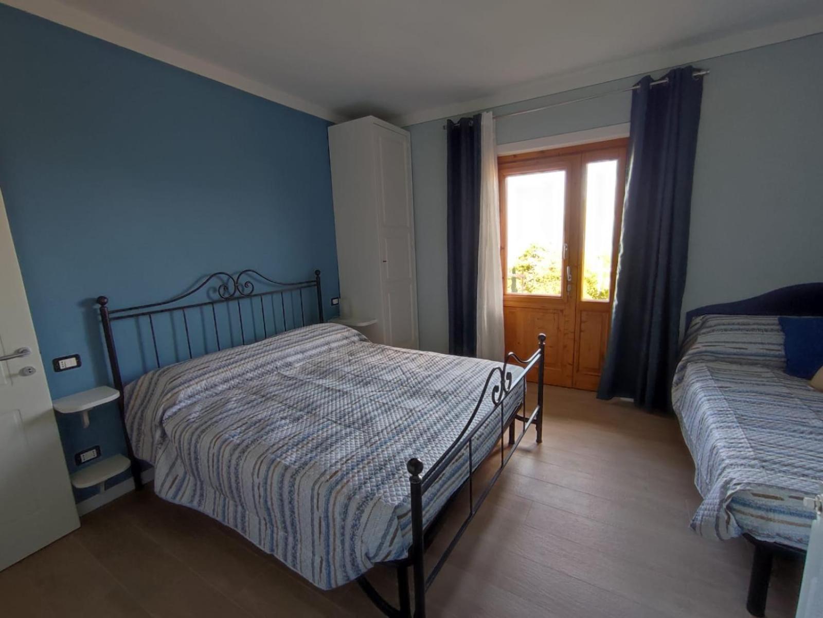 Large Double Room photo 3