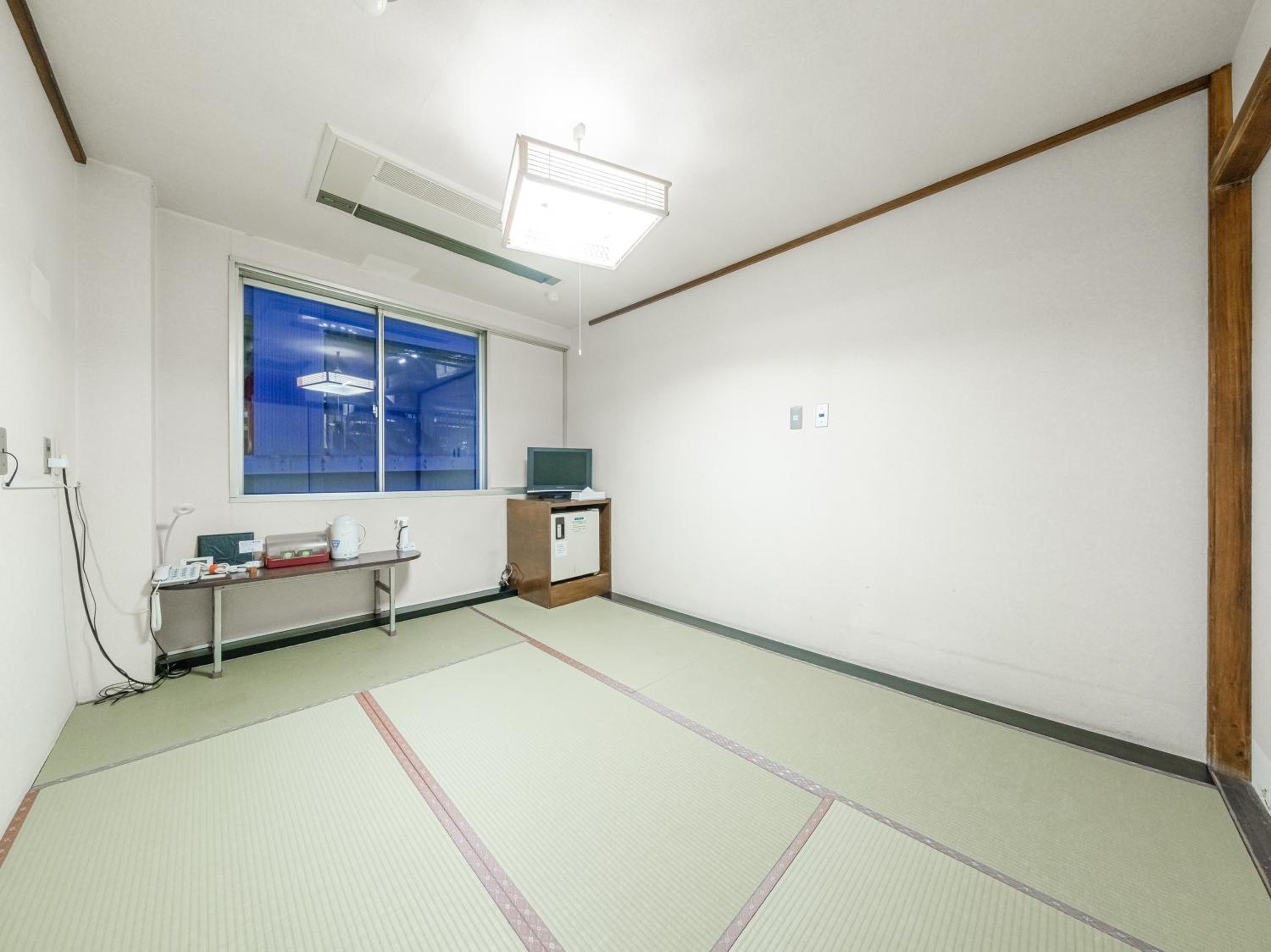 Japanese-Style Room - Non-Smoking - Annex photo 1