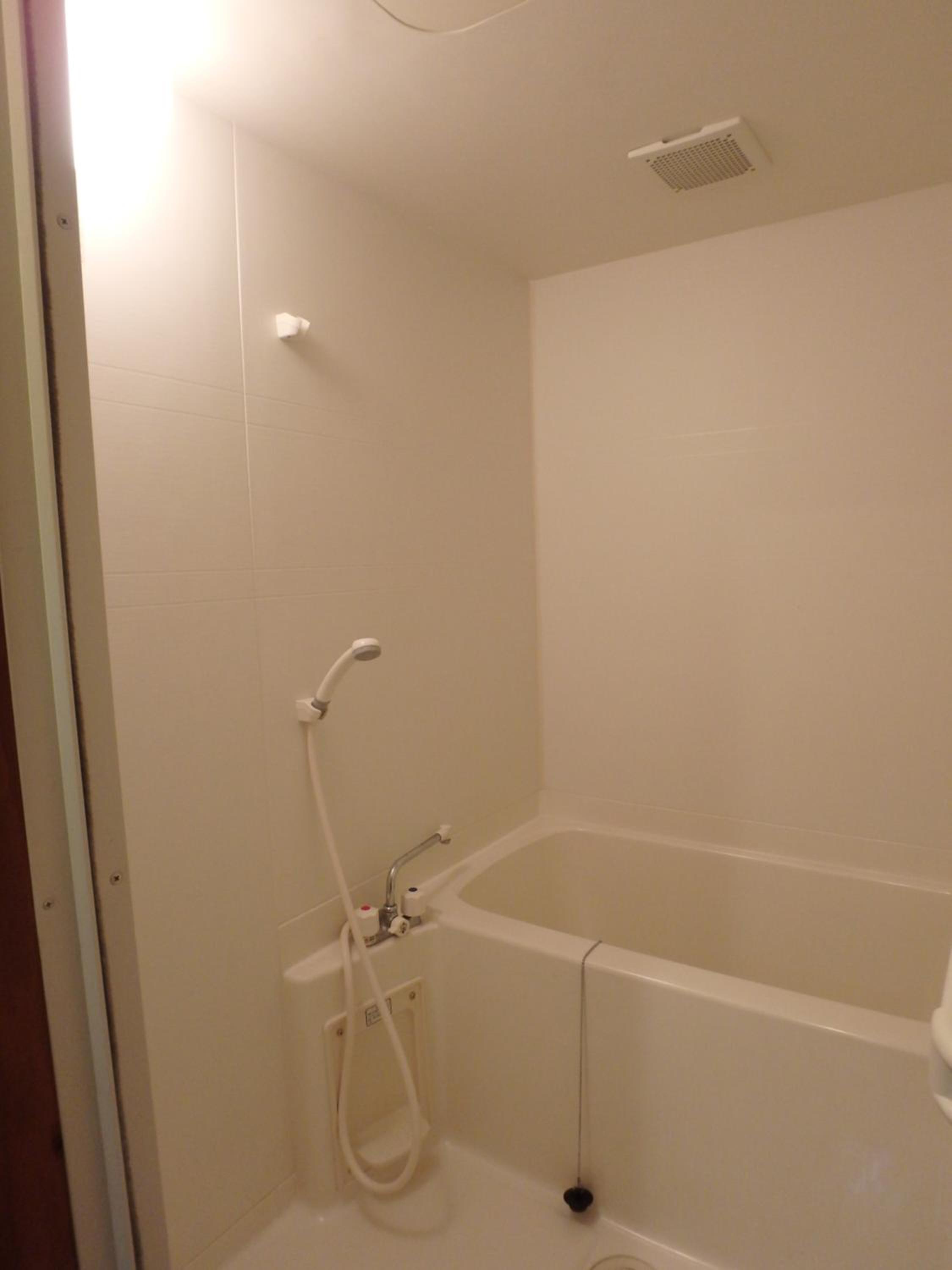 Two-Bedroom Apartment - Photo 26