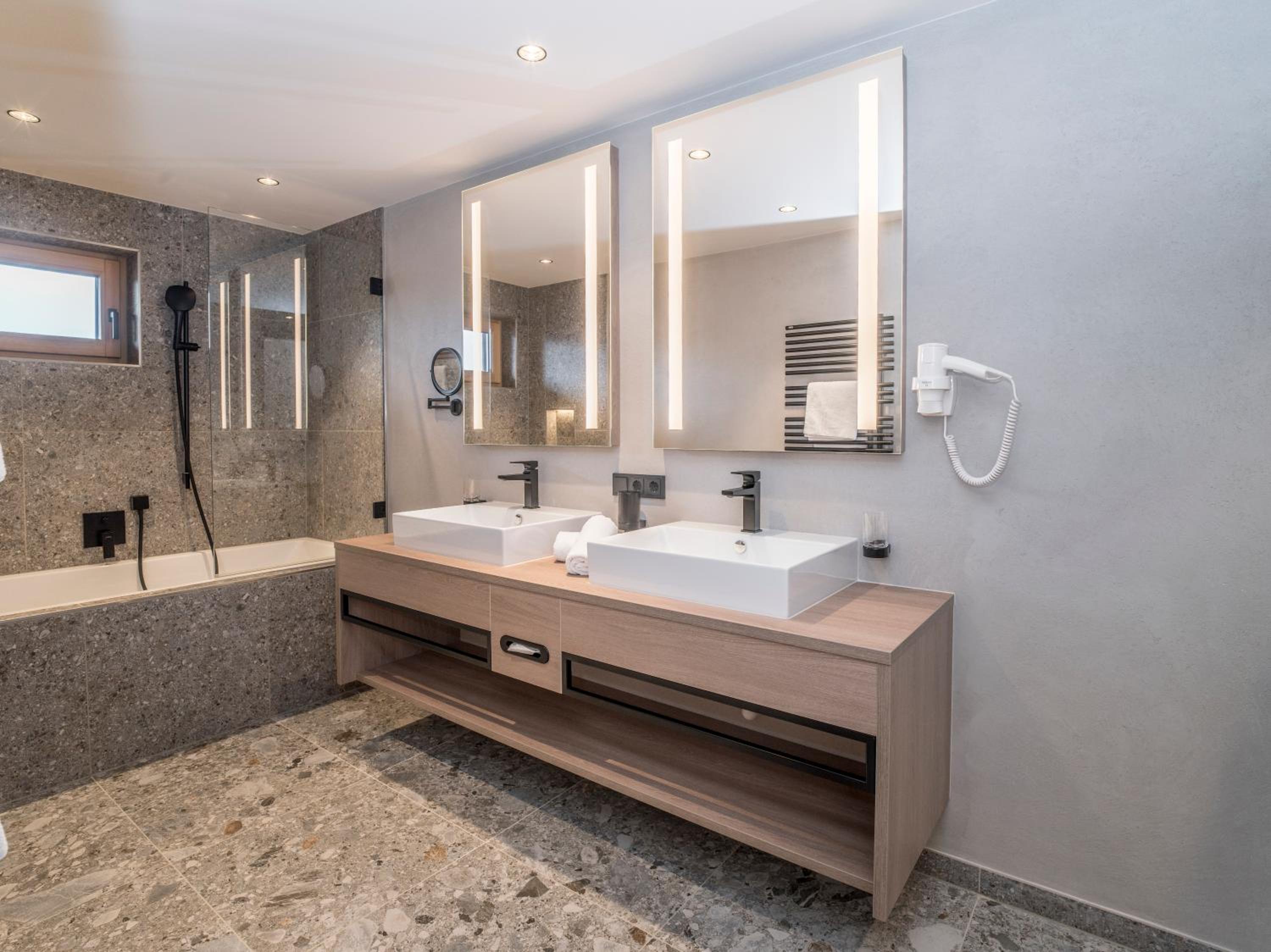Family Suite - Photo 5