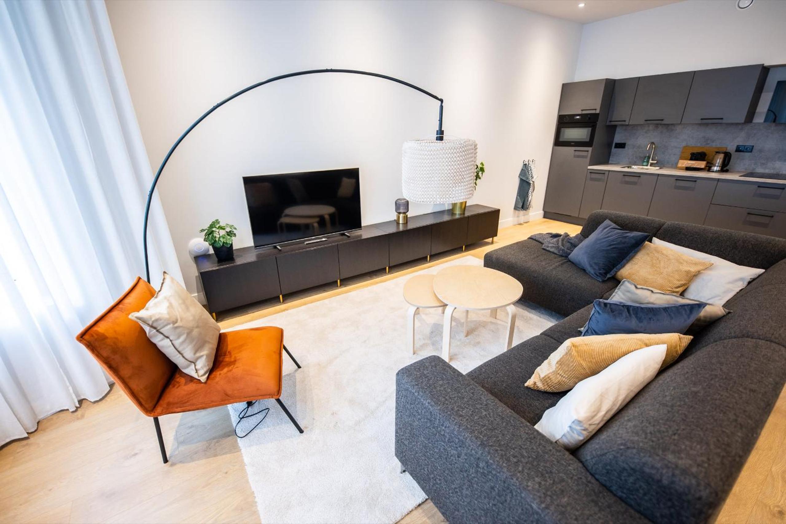 Apartment photo 1
