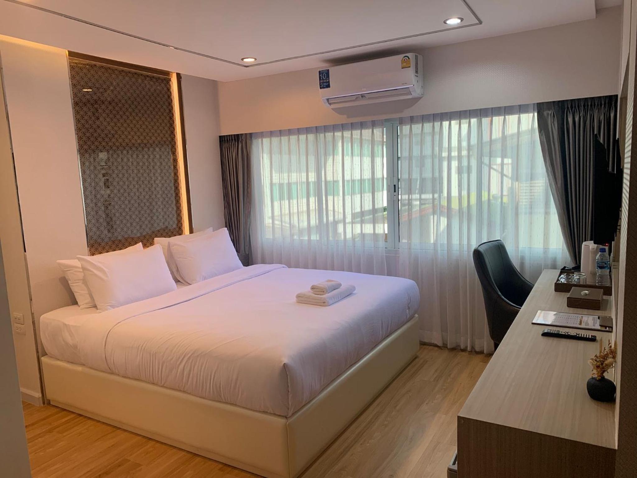 Deluxe Family Suite photo 3