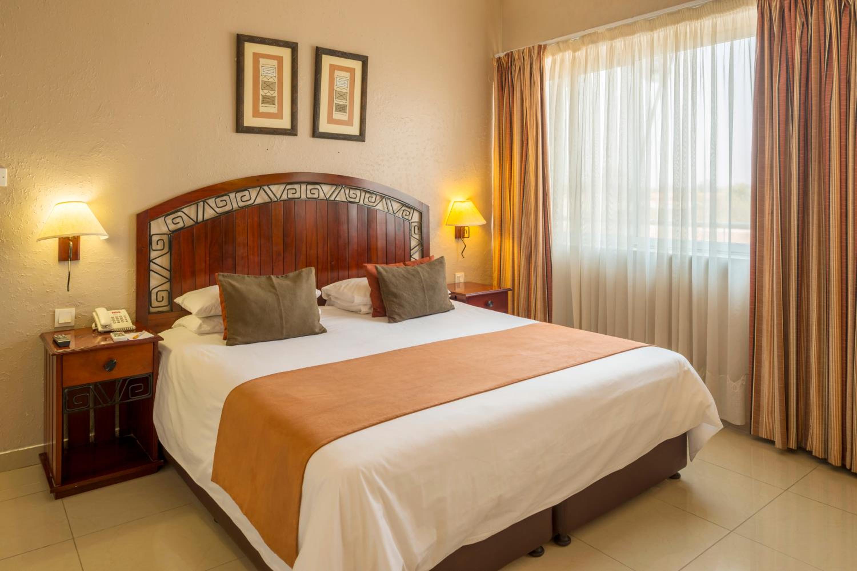 Standard Double Room - Photo 5