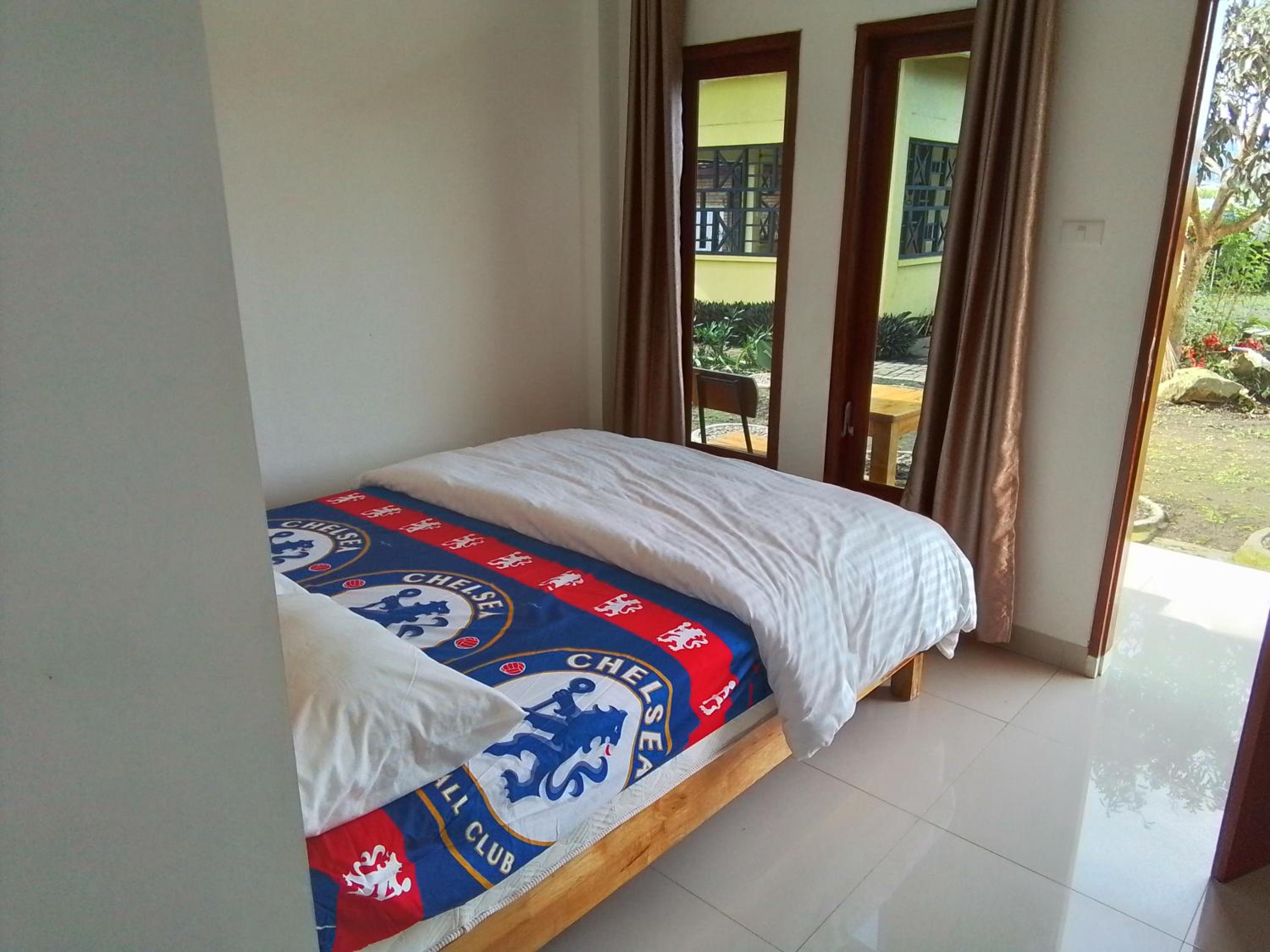 Double or Twin Room photo 2