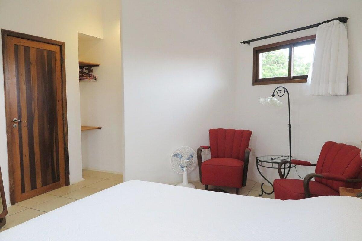 King Suite - Photo 2