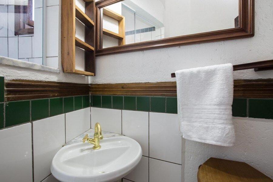 King Suite - Photo 21