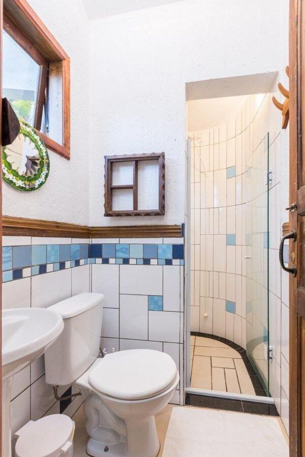Superior Suite - Photo 8