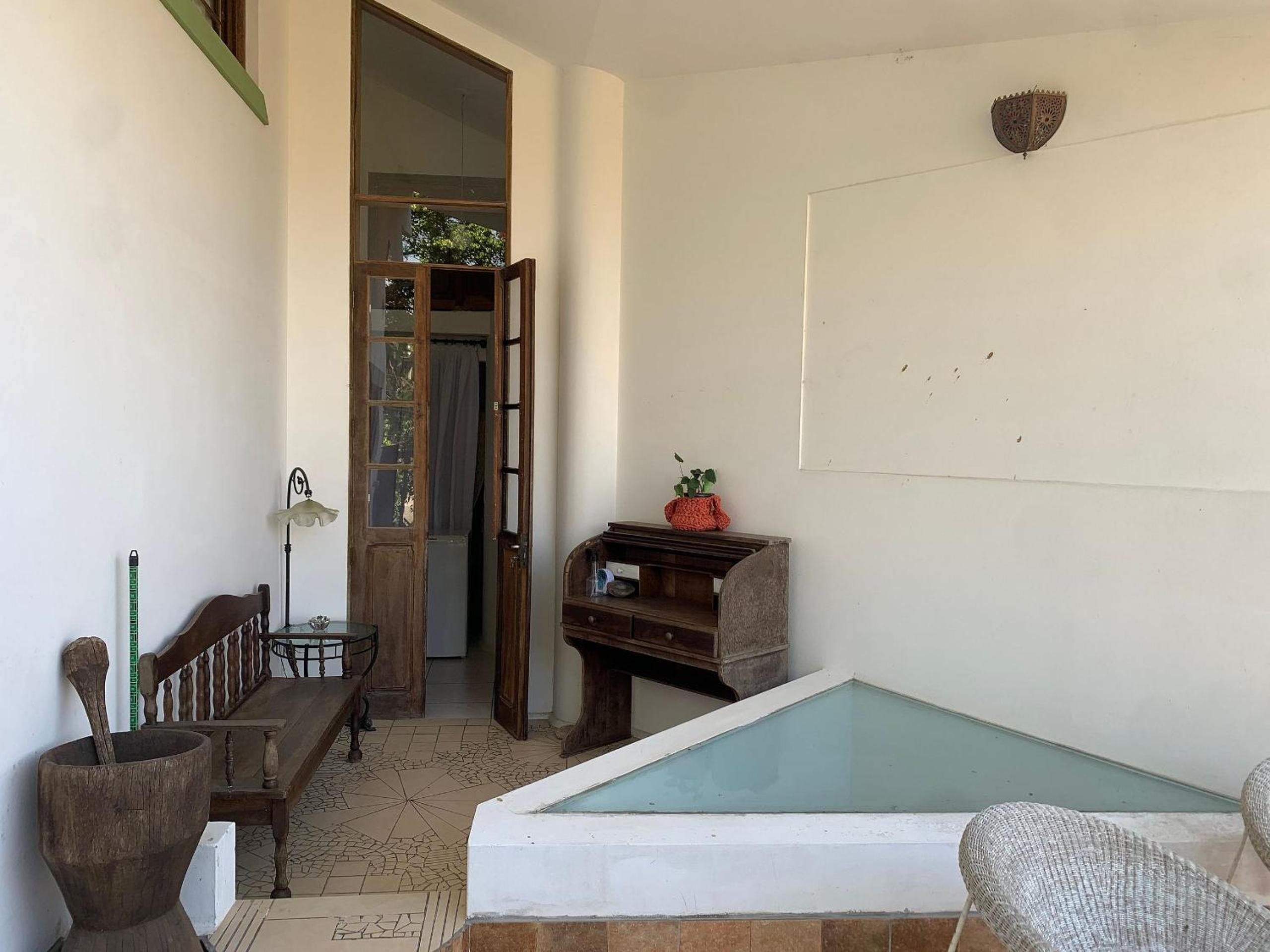 Double Room with Private Bathroom - Photo 9
