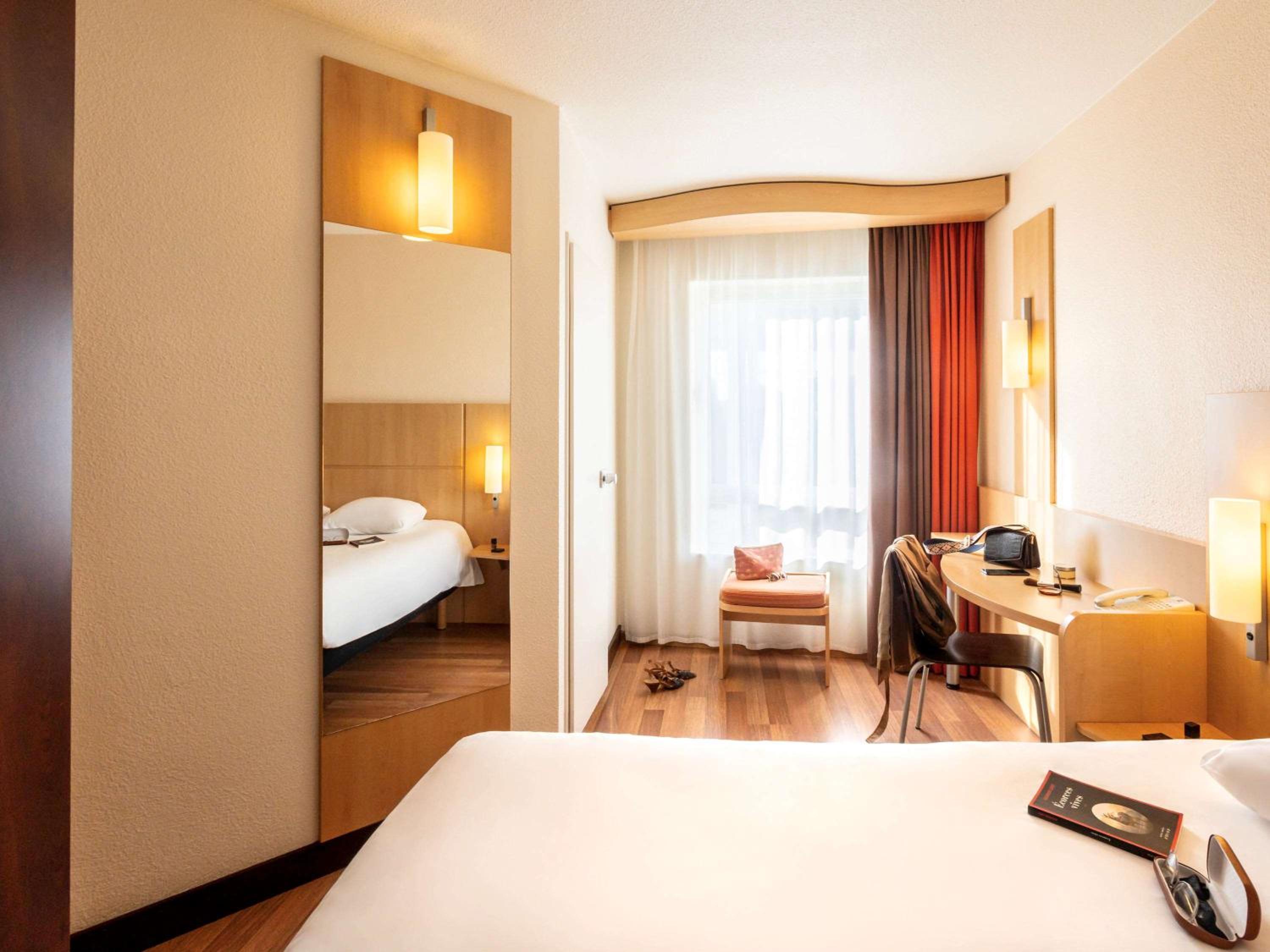 Standard Double Room - Photo 1
