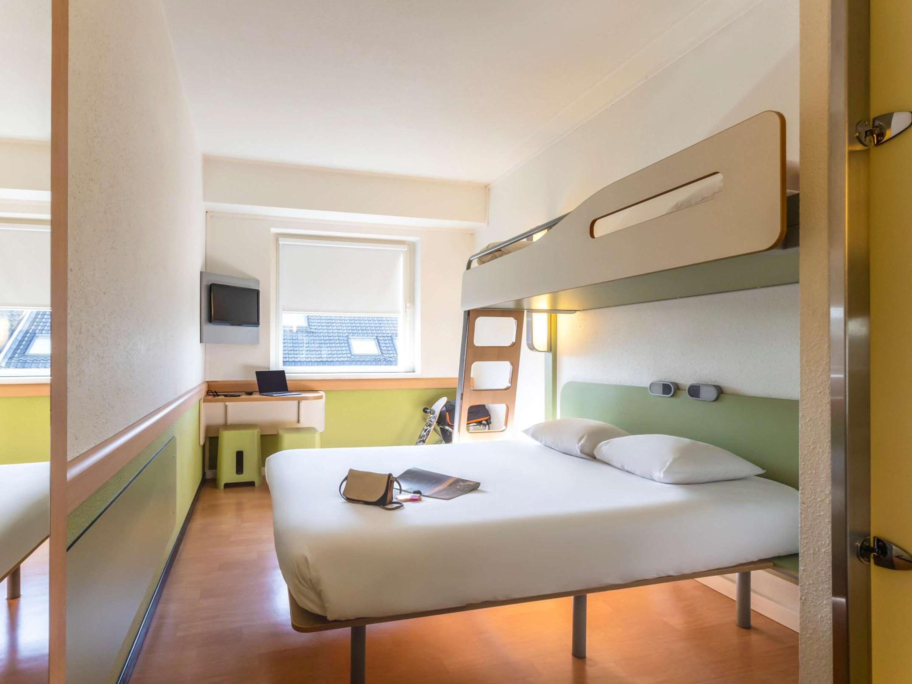 Standard Family Room with One Double Bed and One Bunk Bed - Photo 1
