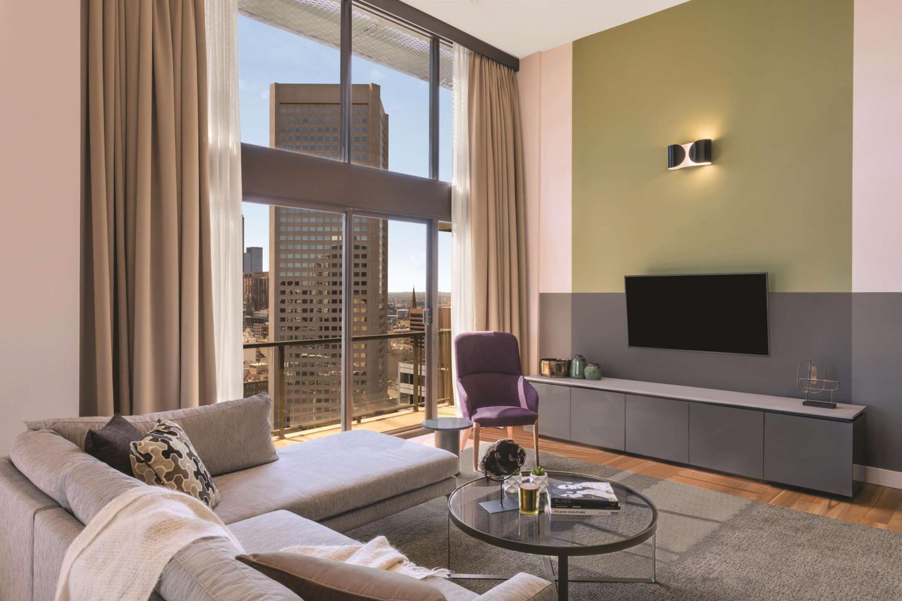 Three Bedroom Penthouse - Photo 7