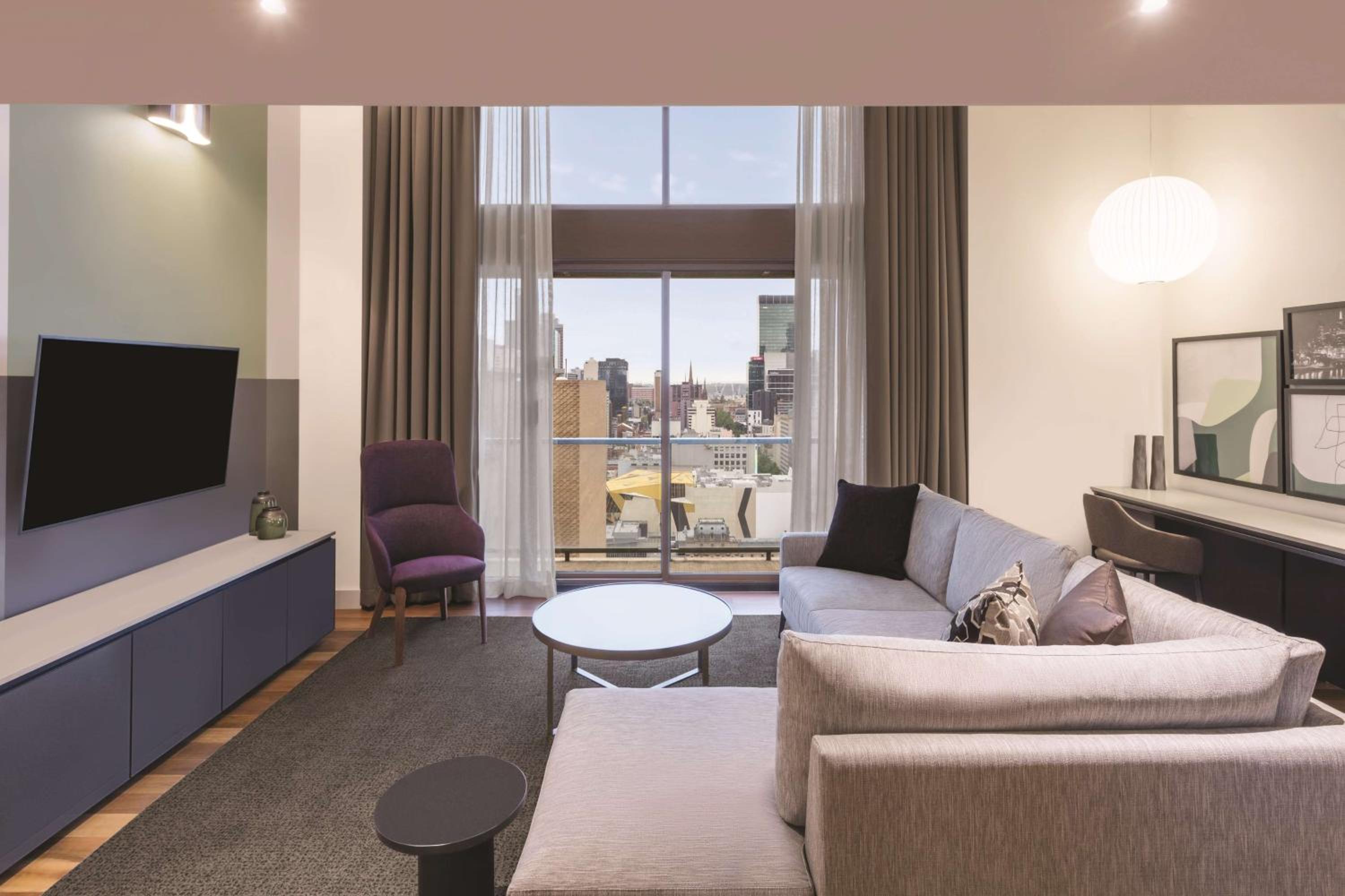 Two Bedroom Penthouse - Photo 9