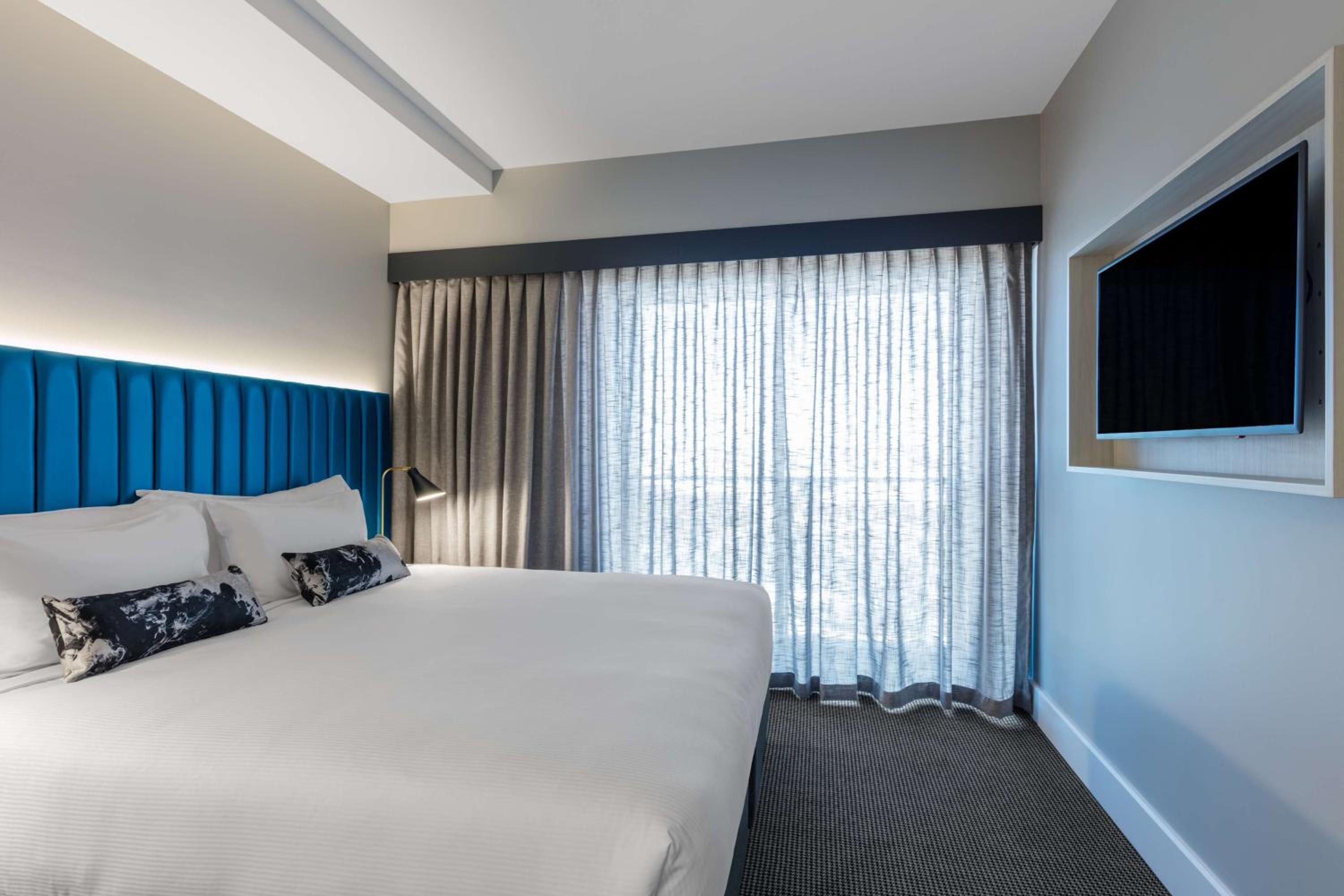 Premier One-Bedroom Apartment