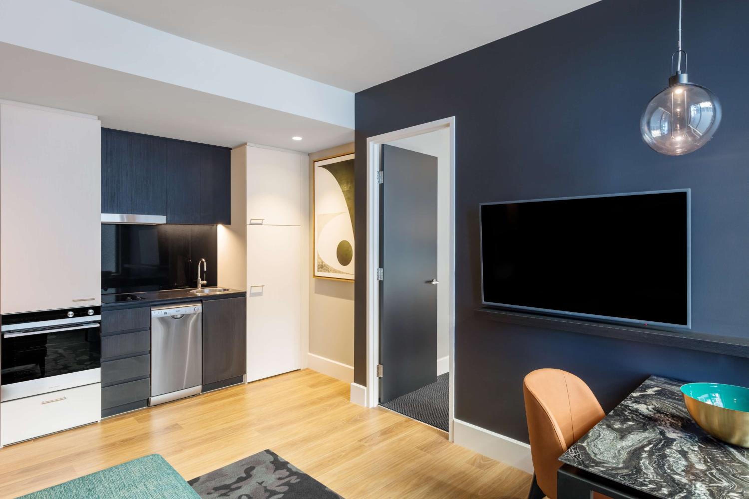 Premier One-Bedroom Apartment