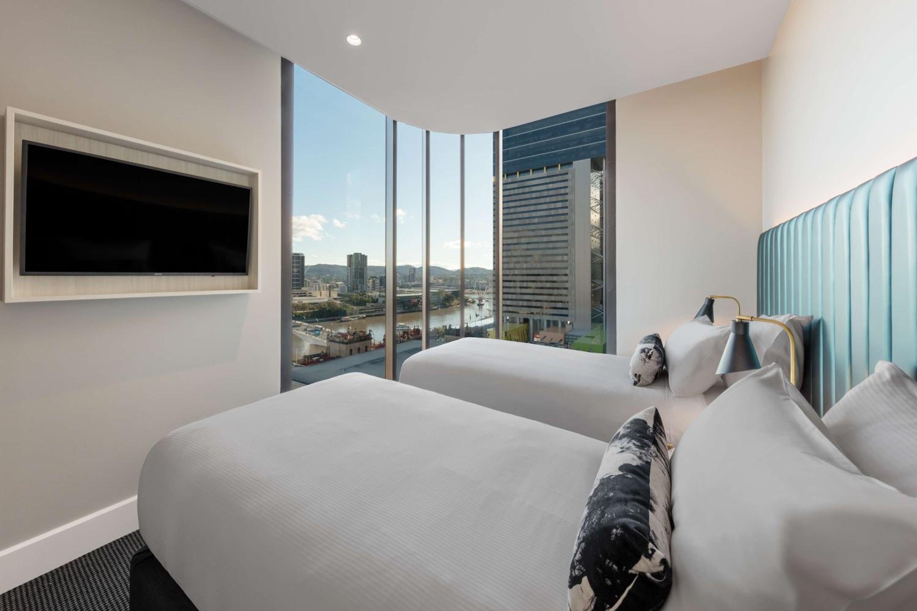 Premier Two Bedroom Apartment with Balcony and Riverview
