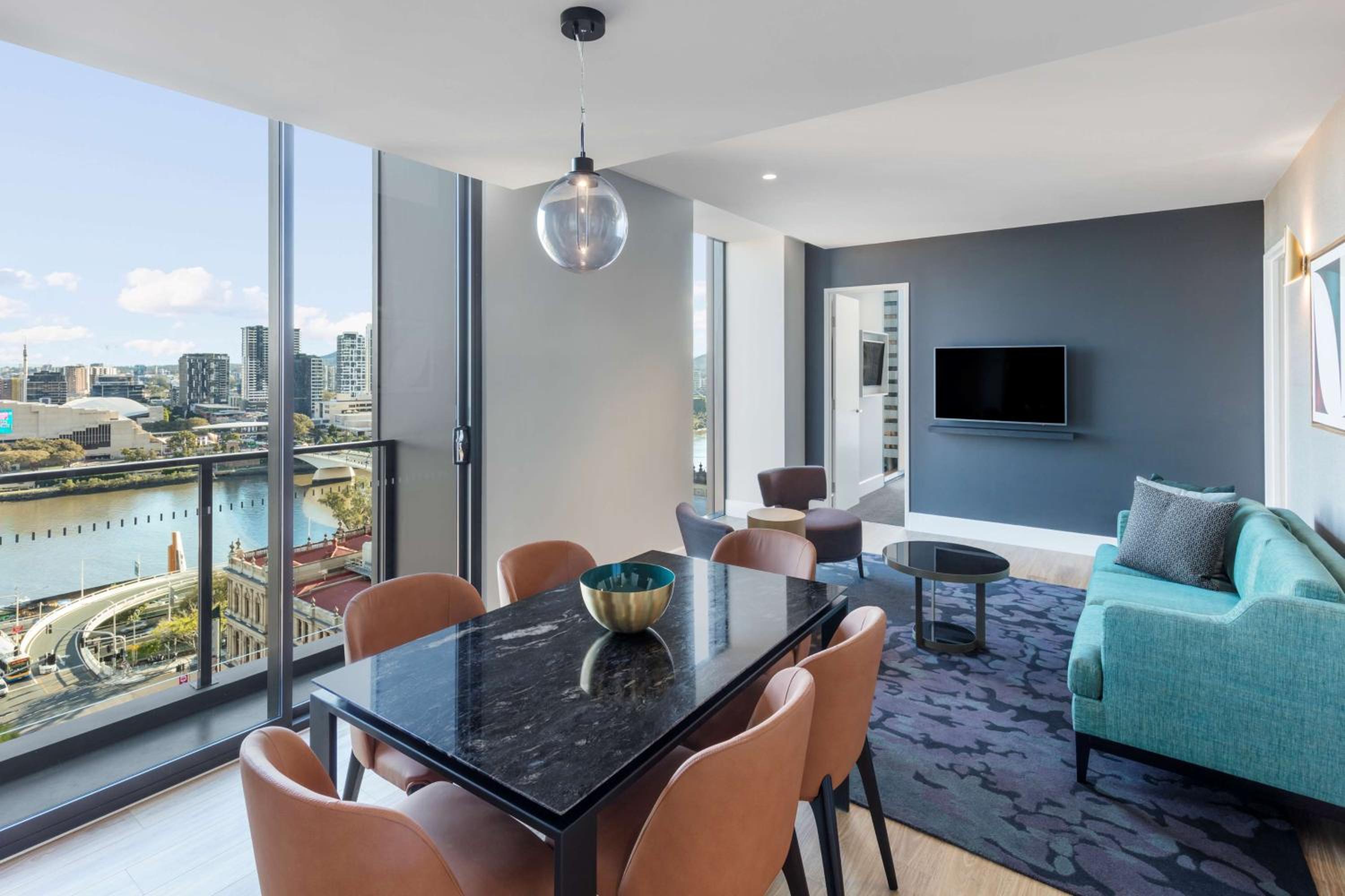 Premier Two Bedroom Apartment with Balcony and Riverview thumbnail 5