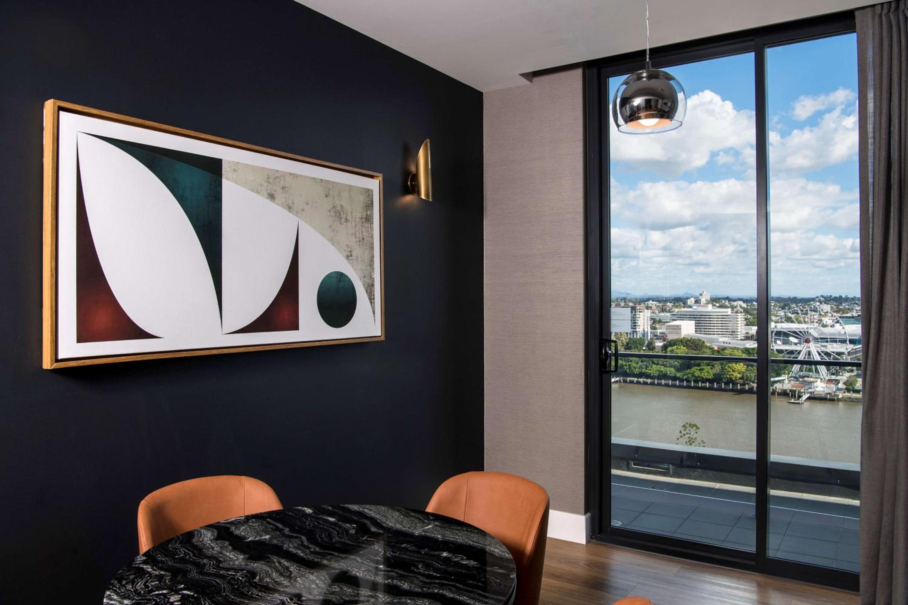 Premier One Bedroom Apartment with Balcony & Riverview
