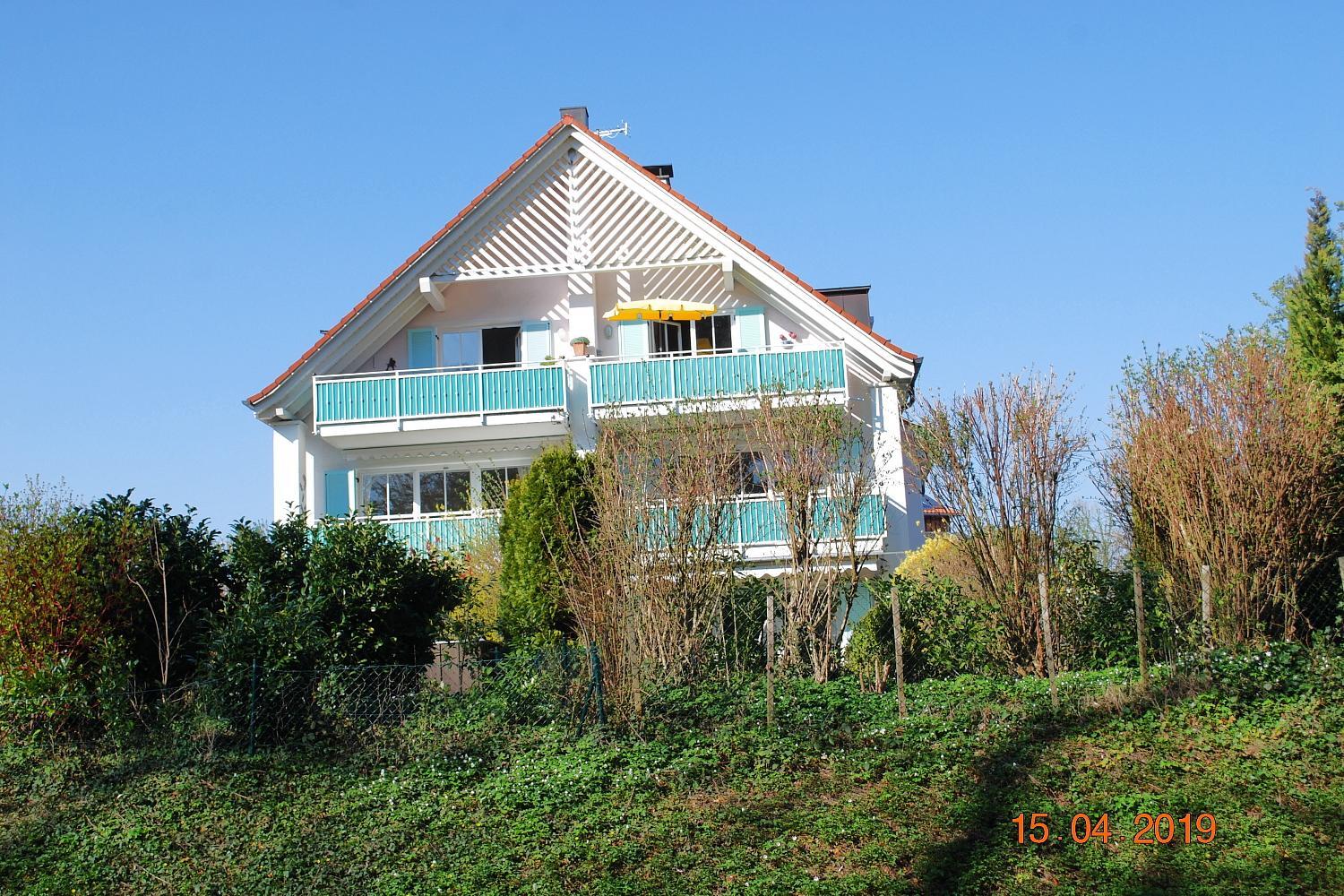 Apartment with Lake View photo 2