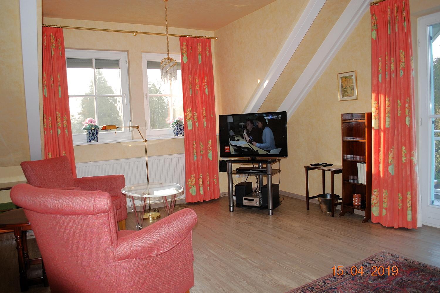 Apartment with Lake View photo 1