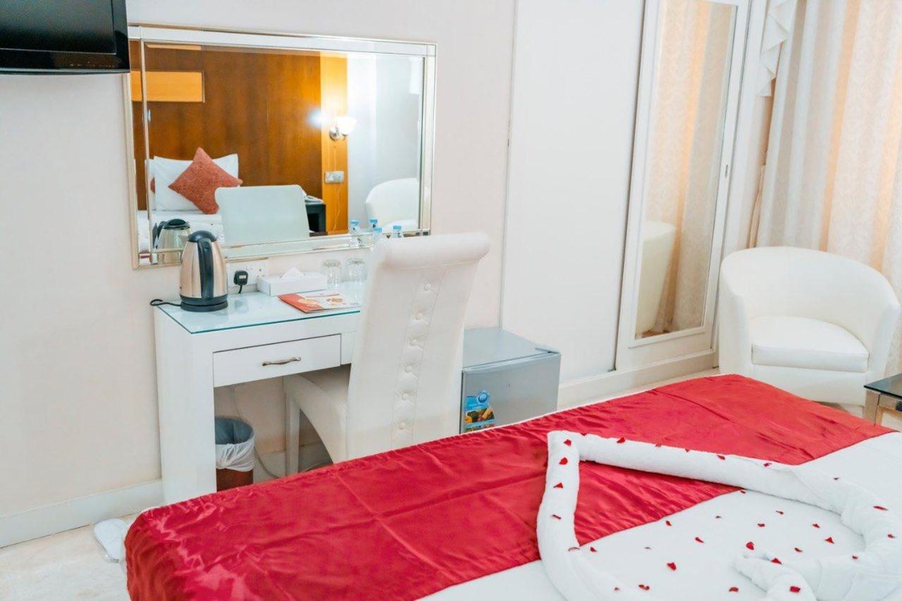 Standard King Room photo 2
