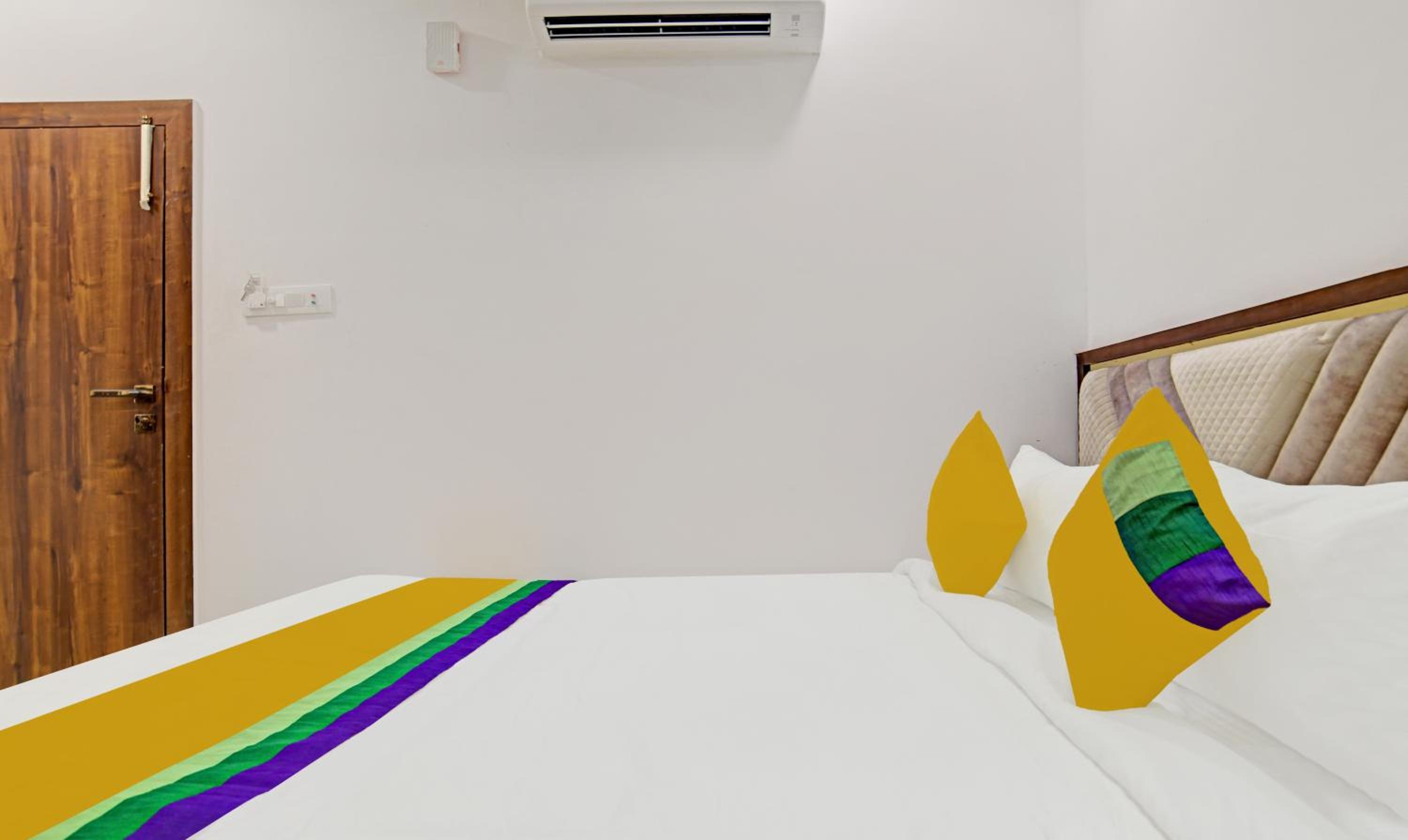 Standard Room - Photo 2