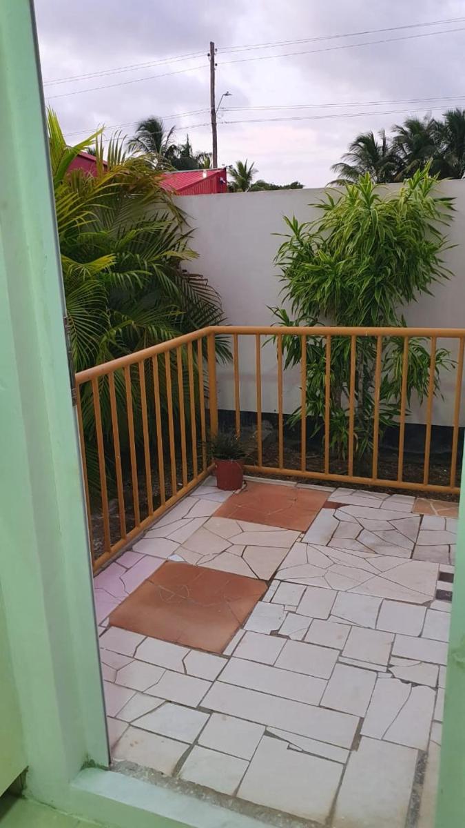 Apartment with Balcony photo 1