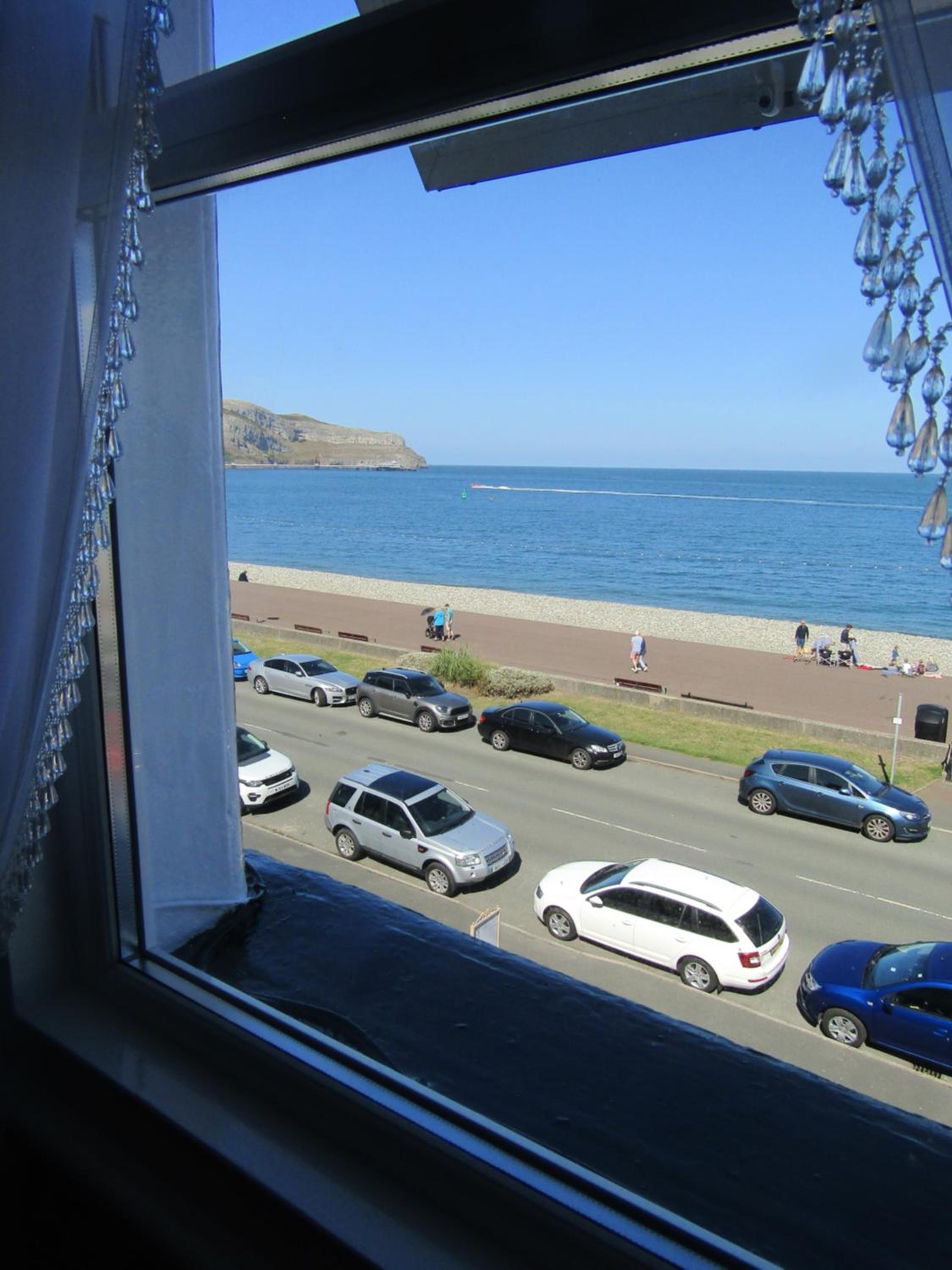 Deluxe Double Room with Sea View photo 3