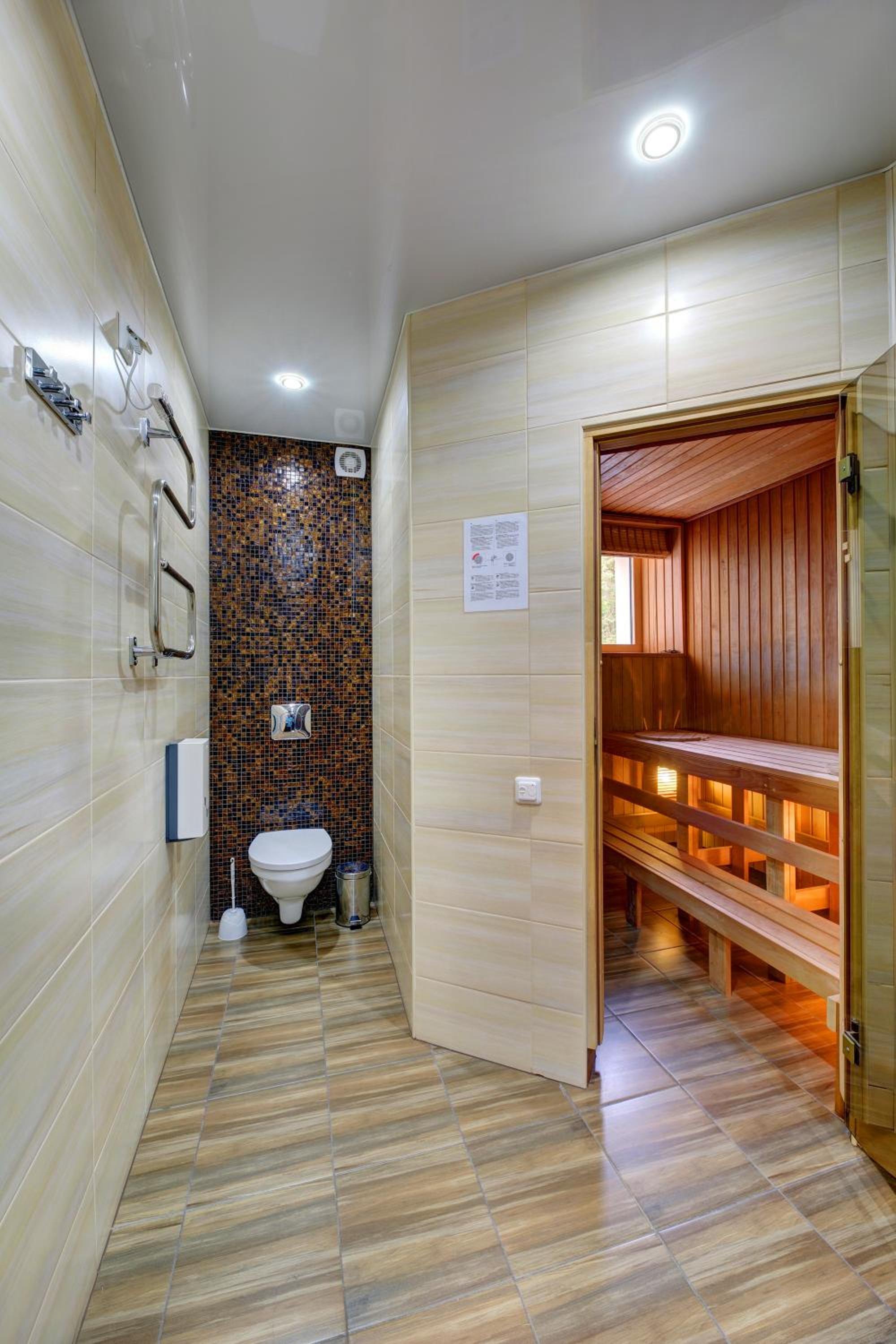 Suite with Sauna photo 2