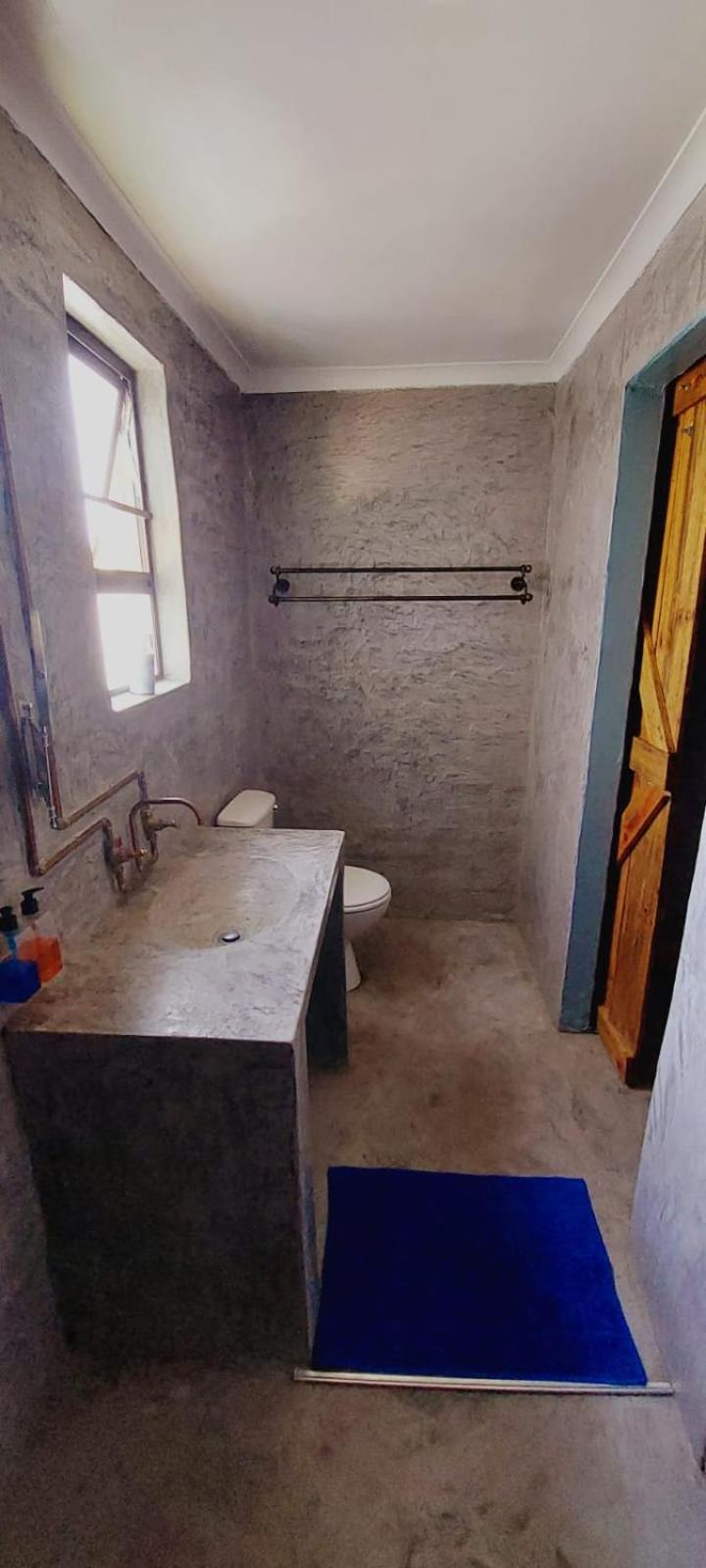 Standard Double Room - Photo 2