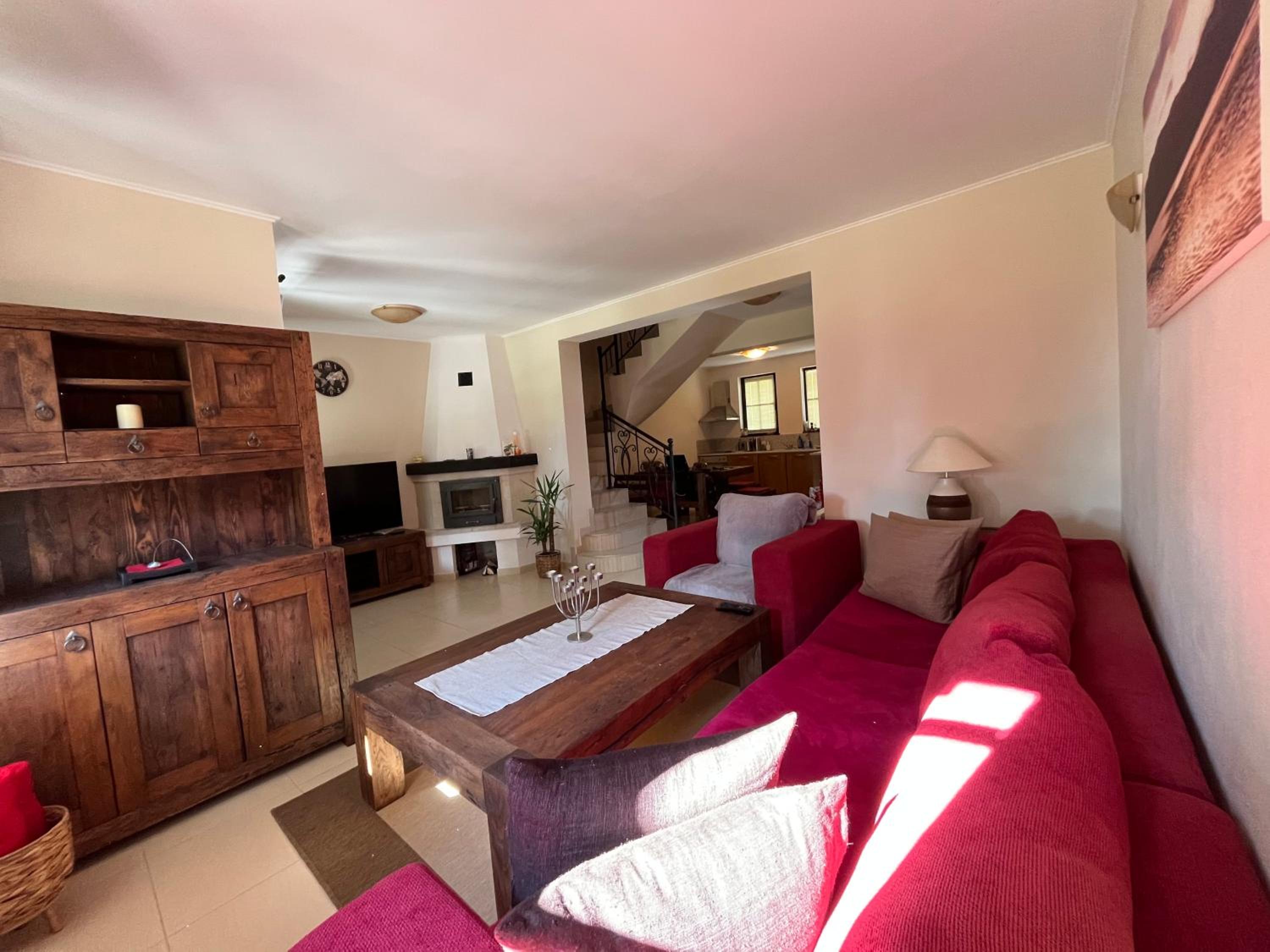 Two-Bedroom Villa - Photo 14